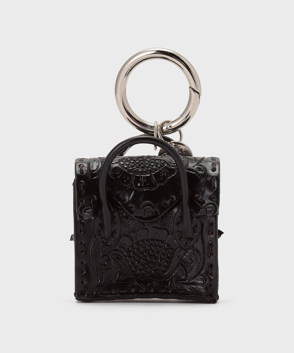 【グレース コンチネンタル/GRACE CONTINENTAL】のMaestra Case インテリア・キッズ・メンズ・レディースファッション・服の通販 founy(ファニー) 　ファッション　Fashion　レディースファッション　Fashion for Women　ミニ財布・二つ折り財布　Wallets & Card Cases　新作・新入荷　New Arrivals / New In　チャーム　Charm, Pendant　財布　Wallet, Purse　ブラック|ID: prp329100004665267 ipo3291000000033746754