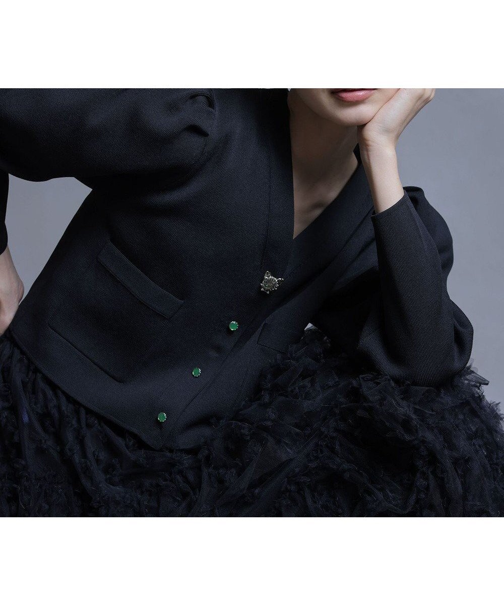 【組曲/KUMIKYOKU】の【組曲×setsuko sagittaire】kinakoスポンディッシュ ニットジャケット インテリア・キッズ・メンズ・レディースファッション・服の通販 founy(ファニー) ファッション Fashion レディースファッション Fashion for Women 秋 Autumn カーディガン Cardigan, Knitwear クロップド Cropped, Short Length コンパクト Compact, Small Size シンプル Simple, Minimal ジャケット Jacket, Outerwear チャーム Charm, Pendant 人気 Popular, Best Seller バランス Balance, Style Balance フォルム Silhouette, Form モダン Modern, Contemporary モチーフ Motif, Design Theme A/W・秋冬 Autumn/Winter 犬 Dog エレガント 上品 Elegant 2025年 2025 2025-2026秋冬・A/W Autumn/Winter 2025–26 AW25–26 ブラック系|ID: prp329100004665365 ipo3291000000033747058