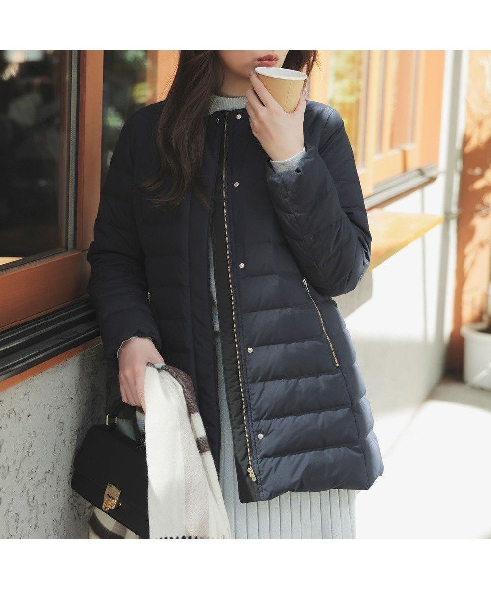 【エニィ スィス/any SiS】の【2WAY】ノーカラーミドル ダウン インテリア・キッズ・メンズ・レディースファッション・服の通販 founy(ファニー) 　ファッション　Fashion　レディースファッション　Fashion for Women　アウター　Coat / Outerwear Collection　コート・ロングコート・ピーコート　Long Coats, Peacoats & More　レディースジャケット・軽アウター　Jackets　インナー　Innerwear　軽量　Lightweight, Ultra Light　シェイプ　Shape, Slim Fit　ジャケット　Jacket, Outerwear　タフタ　Taffeta, Structured Fabric　ダウン　Down, Puffer　チェスターコート　Chester Coat, Long Coat　ツイード　Twill, Twill Weave　ドット　Polka Dot, Dot Pattern　バランス　Balance, Style Balance　フェザー　Feather, Feather Detail　ポケット　Pocket, Pocket Detail　防寒　Cold Protection, Winter-Ready　ミドル　Middle Length, Mid Height　A/W・秋冬　Autumn/Winter　おすすめ　Recommended / Our Picks　エレガント 上品　Elegant　新作・新入荷　New Arrivals / New In　ネイビー|ID: prp329100004665812 ipo3291000000035625702