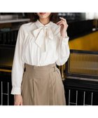 【エニィ スィス/any SiS】のボウタイ付きビジュー シャツ アイボリー|ID: prp329100004665833 ipo3291000000033880925