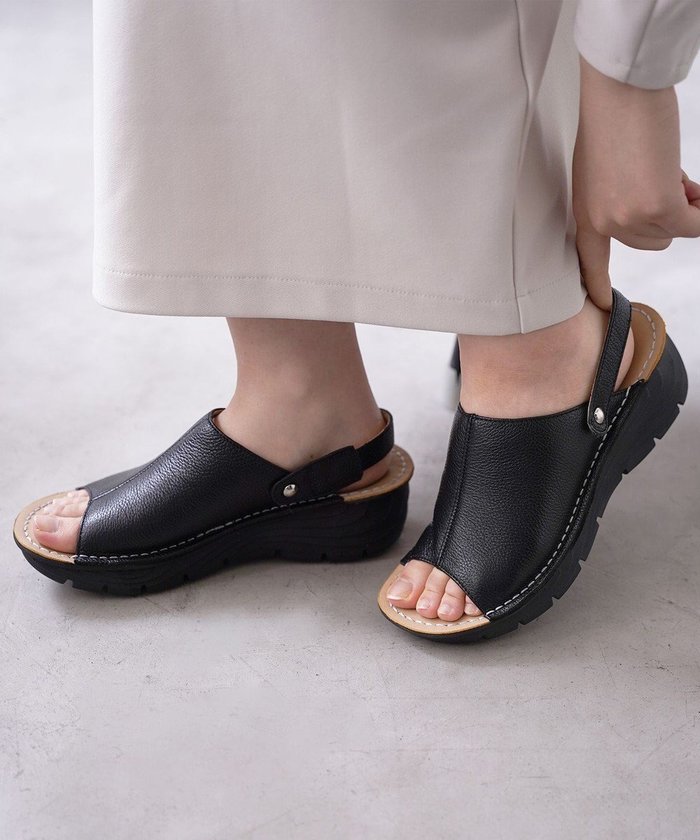 【ポインター/Pointer】の本革 超軽量厚底サボサンダル インテリア・キッズ・メンズ・レディースファッション・服の通販 founy(ファニー) https://founy.com/ ファッション Fashion レディースファッション Fashion for Women 厚底 Platform Shoes 春 Spring 軽量 Lightweight, Ultra Light サンダル Sandals, Summer Shoes ラップ Wrap, Wrap Design S/S・春夏 SS, Spring/Summer, Warm Season 夏 Summer |ID: prp329100004666207 ipo3291000000033749750