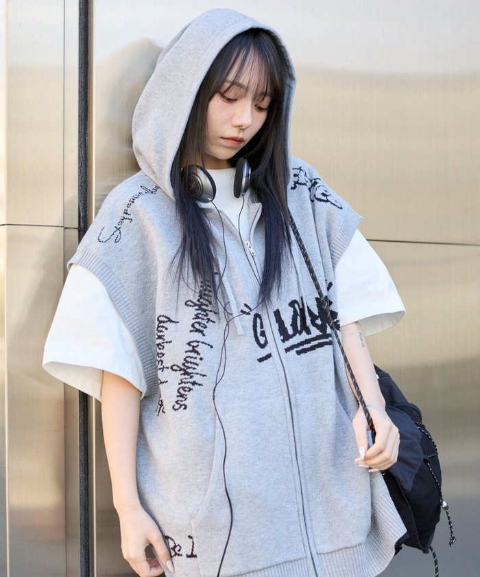 【ウィゴー/WEGO】の【ユニセックス着用ITEM/MLサイズ展開】ジャガードノースリジップパーカー インテリア・キッズ・メンズ・レディースファッション・服の通販 founy(ファニー) https://founy.com/ ファッション Fashion レディースファッション Fashion for Women トップス・カットソー Cut & Sew Tops レディースパーカー・カジュアルフーディー Casual Hoodies & Sweatshirts 春 Spring 秋 Autumn カーゴパンツ Cargo Pants, Utility Pants ショート Short, Short Length シンプル Simple, Minimal スマホ Smartphone, Mobile Device デニム Denim, Jeans Material ノースリーブ Sleeveless, No-Sleeve 人気 Popular, Best Seller パーカー Hoodie, Parka S/S・春夏 SS, Spring/Summer, Warm Season おすすめ Recommended / Our Picks 夏 Summer |ID: prp329100004666781 ipo3291000000033751923