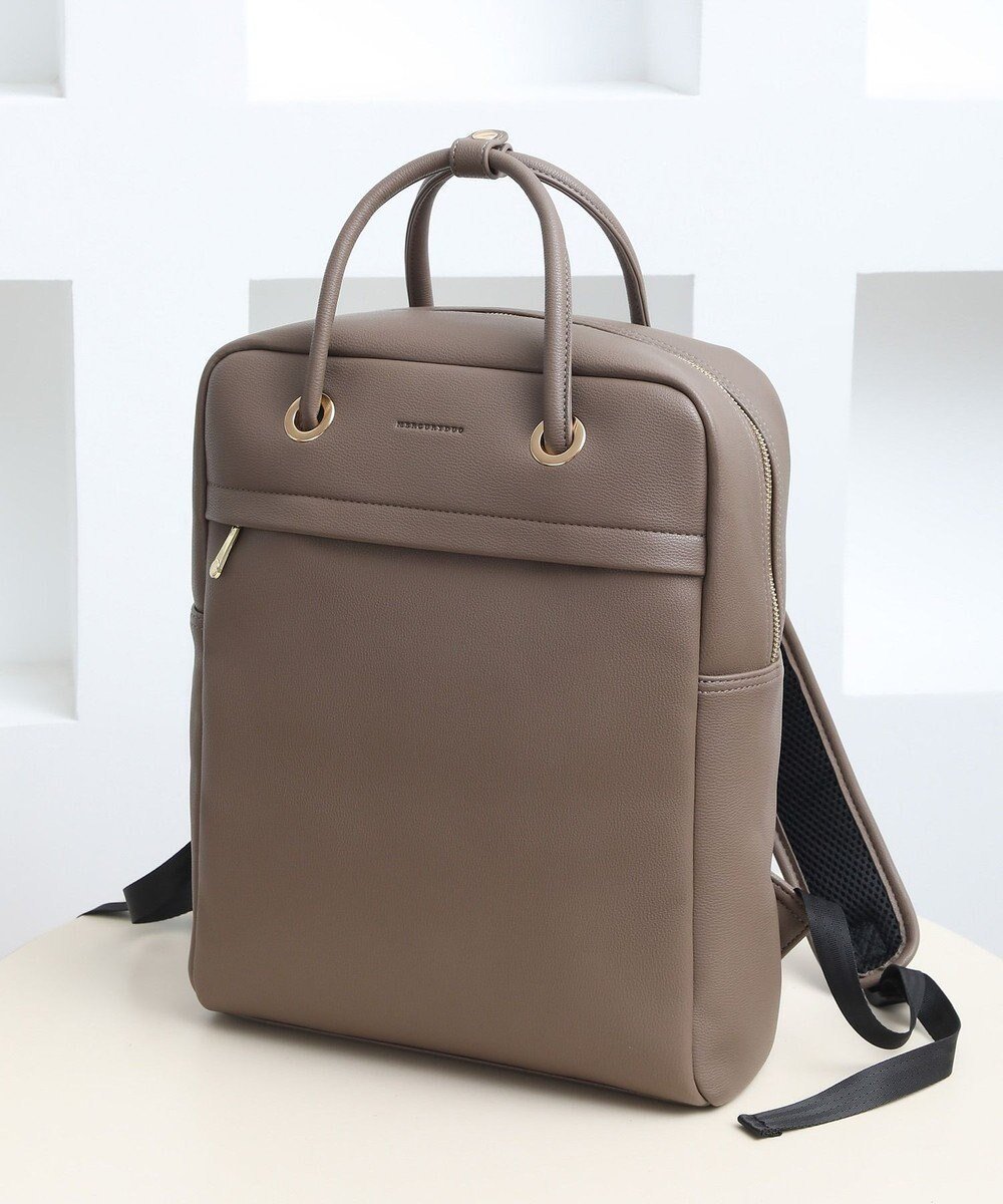 【スタイルコード/STYLE CODE】の【MERCURYDUO/マーキュリーデュオ】メタルアイレット 2WAY ラージリュック 推し活大容量バッグ インテリア・キッズ・メンズ・レディースファッション・服の通販 founy(ファニー) ファッション Fashion レディースファッション Fashion for Women バッグ Bags シンプル Simple, Minimal スマート Smart, Elegant フェミニン Feminine, Girly ポケット Pocket, Pocket Detail リュック Backpack, Rucksack 再入荷 Restock / Back in Stock 旅行 Travel エレガント 上品 Elegant ビジネス 仕事 通勤 Business / Work / Commuting オーク|ID: prp329100004666859 ipo3291000000034177951