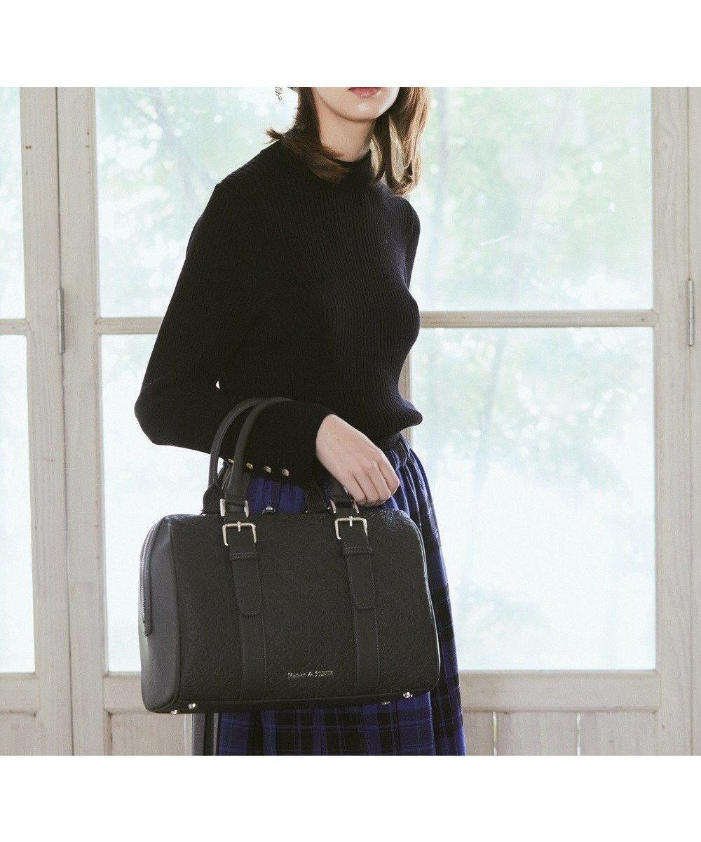 【メゾンドフルール/Maison de FLEUR】のFLEURモノグラムボストンバッグ 人気、トレンドファッション・服の通販 founy(ファニー) ファッション Fashion レディースファッション Fashion for Women バッグ Bags シルバー Silver, Metallic Silver ボストンバッグ Boston Bag, Retro Bag ポケット Pocket, Pocket Detail メタル Metal, Metal Parts モチーフ Motif, Design Theme エレガント 上品 Elegant other-1|ID: prp329100004666929 ipo3291000000033752535