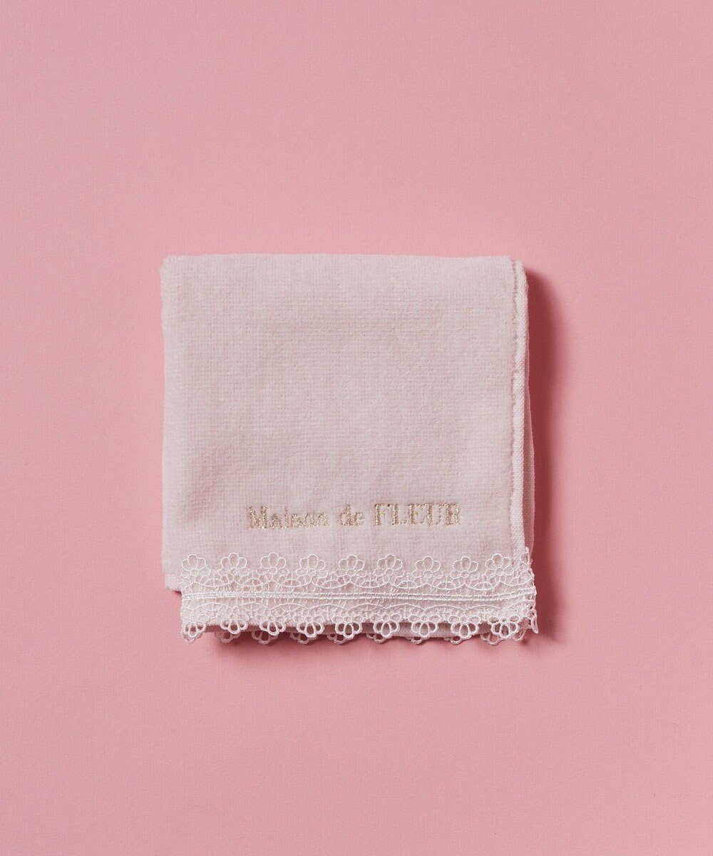 【メゾンドフルール/Maison de FLEUR】のアンダーレースタオルハンカチ インテリア・キッズ・メンズ・レディースファッション・服の通販 founy(ファニー) 　ファッション　Fashion　レディースファッション　Fashion for Women　ミニ財布・二つ折り財布　Wallets & Card Cases　おすすめ　Recommended / Our Picks　ギフト プレゼント　Gift / Present　タオル　Towel, Bath Towel　ハンカチ　Handkerchief, Hanky　ハンド　Hand, Handmade　レース　Lace, Lace Fabric　エレガント 上品　Elegant　財布　Wallet, Purse　Light Pink|ID: prp329100004667218 ipo3291000000033753741