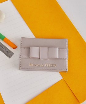 【メゾンドフルール/Maison de FLEUR】のオペラリボンカードケース 人気、トレンドファッション・服の通販 founy(ファニー) ファッション Fashion レディースファッション Fashion for Women ミニ財布・二つ折り財布 Wallets & Card Cases カードケース/名刺入れ Card Holders & Business Cases おすすめ Recommended / Our Picks シンプル Simple, Minimal フォルム Silhouette, Form ボックス Boxy, Box Shape マグネット Magnet, Magnetic Closure メタル Metal, Metal Parts リボン Ribbon, Bow エレガント 上品 Elegant 財布 Wallet, Purse |ID:prp329100004667348