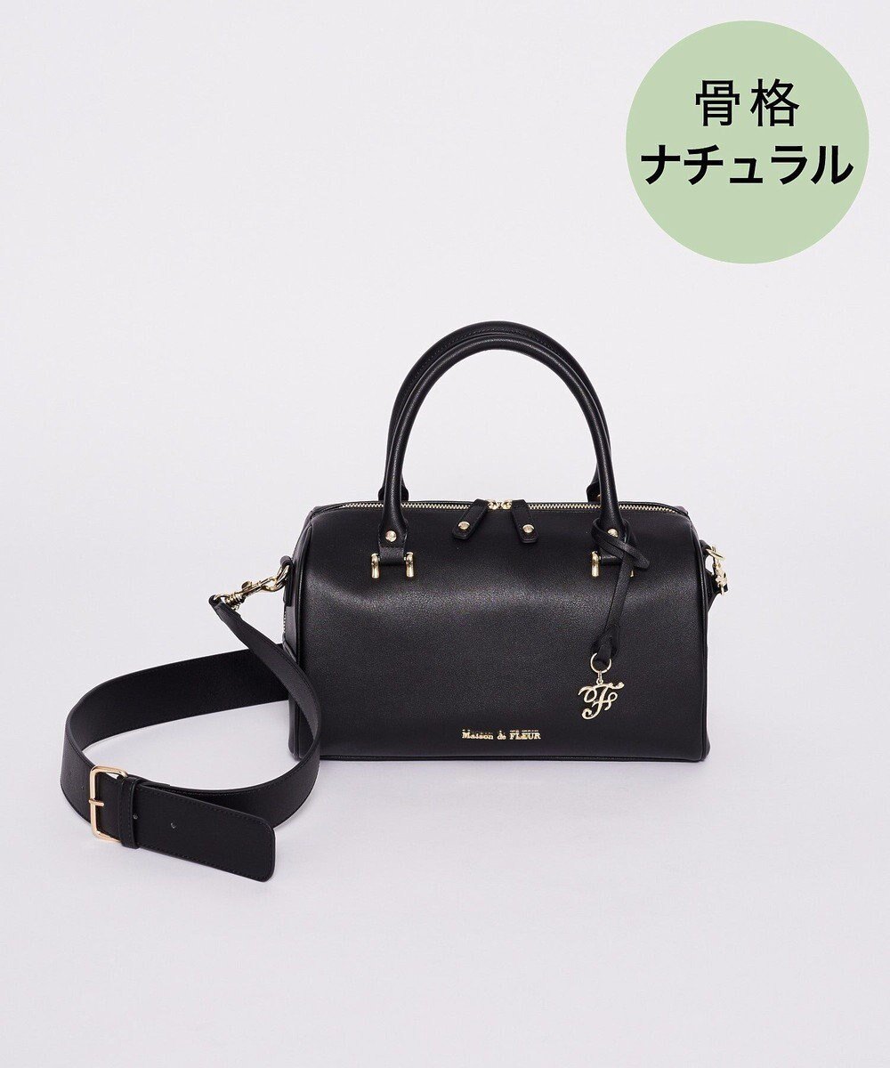 【メゾンドフルール/Maison de FLEUR】のマットワイドボストンバッグ インテリア・キッズ・メンズ・レディースファッション・服の通販 founy(ファニー) 　ファッション　Fashion　レディースファッション　Fashion for Women　バッグ　Bags　チャーム　Charm, Pendant　フェミニン　Feminine, Girly　フォルム　Silhouette, Form　ボストンバッグ　Boston Bag, Retro Bag　ボックス　Boxy, Box Shape　エレガント 上品　Elegant　Black|ID: prp329100004667375 ipo3291000000033754355