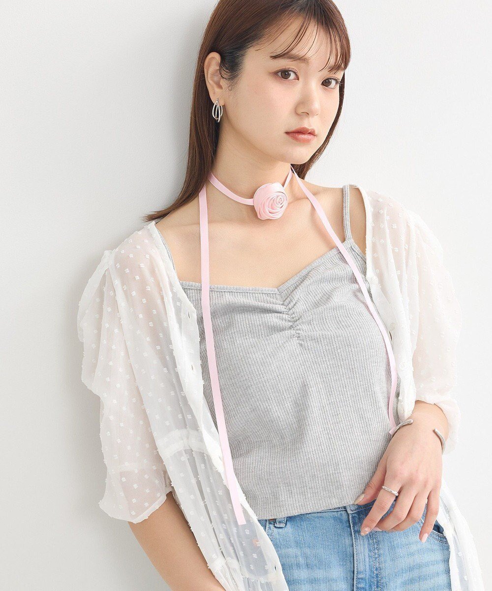 【アースミュージックアンドエコロジー/earth music&ecology】のSET2点ローズモチーフチョーカー+キャミインナー インテリア・キッズ・メンズ・レディースファッション・服の通販 founy(ファニー) ファッション Fashion レディースファッション Fashion for Women トップス・カットソー Cut & Sew Tops キャミソール&ノースリーブ Camisoles & Sleeveless Tops おすすめ Recommended / Our Picks インナー Innerwear キャミソール Camisole, Spaghetti Strap Top ギャザー Gathered, Ruffled シンプル Simple, Minimal フェミニン Feminine, Girly ポケット Pocket, Pocket Detail ロマンティック Romantic, Feminine Style 夏 Summer 春 Spring S/S・春夏 SS, Spring/Summer, Warm Season 無地 Plain, Solid Color Gray|ID: prp329100004667617 ipo3291000000033755235
