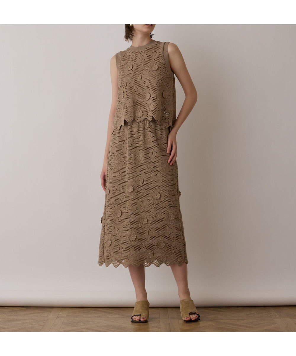 【グレース コンチネンタル/GRACE CONTINENTAL】のクロシュ刺繍スカート インテリア・キッズ・メンズ・レディースファッション・服の通販 founy(ファニー) 　ファッション　Fashion　レディースファッション　Fashion for Women　スカート　Skirts　おすすめ　Recommended / Our Picks　ギャザー　Gathered, Ruffled　クロシェ　Crochet, Knitted Lace　セットアップ　Set-Up, Coordinated Outfit　夏　Summer　春　Spring　S/S・春夏　SS, Spring/Summer, Warm Season　ベージュ|ID: prp329100004667657 ipo3291000000033755400