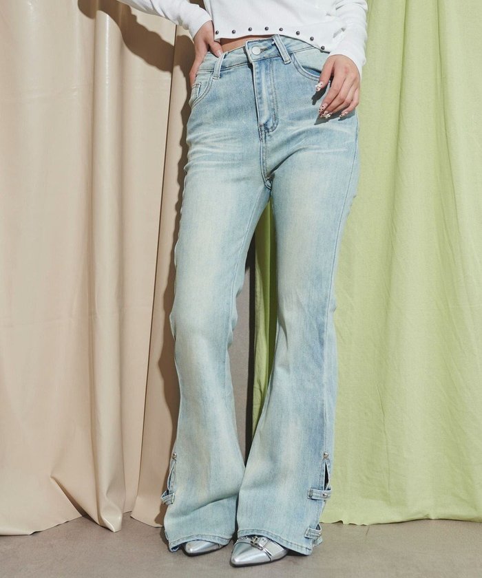 【ウィゴー/WEGO】のデザインスリットストレッチフレアデニム インテリア・キッズ・メンズ・レディースファッション・服の通販 founy(ファニー) https://founy.com/ ファッション Fashion レディースファッション Fashion for Women パンツ Pants & Trousers デニムパンツ・ジーンズ・美脚デニム Denim Jeans & Pants ウォッシュ Washed Finish 春 Spring 秋 Autumn ショート Short, Short Length シンプル Simple, Minimal ストレート Straight, Straight Cut スニーカー Sneakers, Trainers スマホ Smartphone, Mobile Device スリット Slit, Slit Detail デニム Denim, Jeans Material トレンド Trend, Trending Now フレア Flare, Flared 冬 Winter / This Winter S/S・春夏 SS, Spring/Summer, Warm Season 夏 Summer |ID: prp329100004667670 ipo3291000000033755446