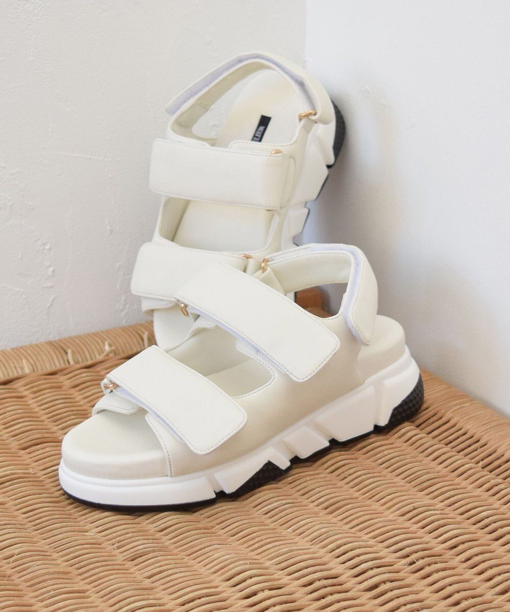 【ブリジット バーキン/Bridget Birkin】の【PARADIS COULEUR】パフィーベルトサンダル インテリア・キッズ・メンズ・レディースファッション・服の通販 founy(ファニー) 　ファッション　Fashion　レディースファッション　Fashion for Women　ベルト&ウエストマーク　Belts & Waist Accessories　クッション　Cushion, Throw Pillow　サンダル　Sandals, Summer Shoes　シンプル　Simple, Minimal　夏　Summer　S/S・春夏　SS, Spring/Summer, Warm Season　A/W・秋冬　Autumn/Winter　軽量　Lightweight, Ultra Light　オフホワイト|ID: prp329100004667775 ipo3291000000033755876