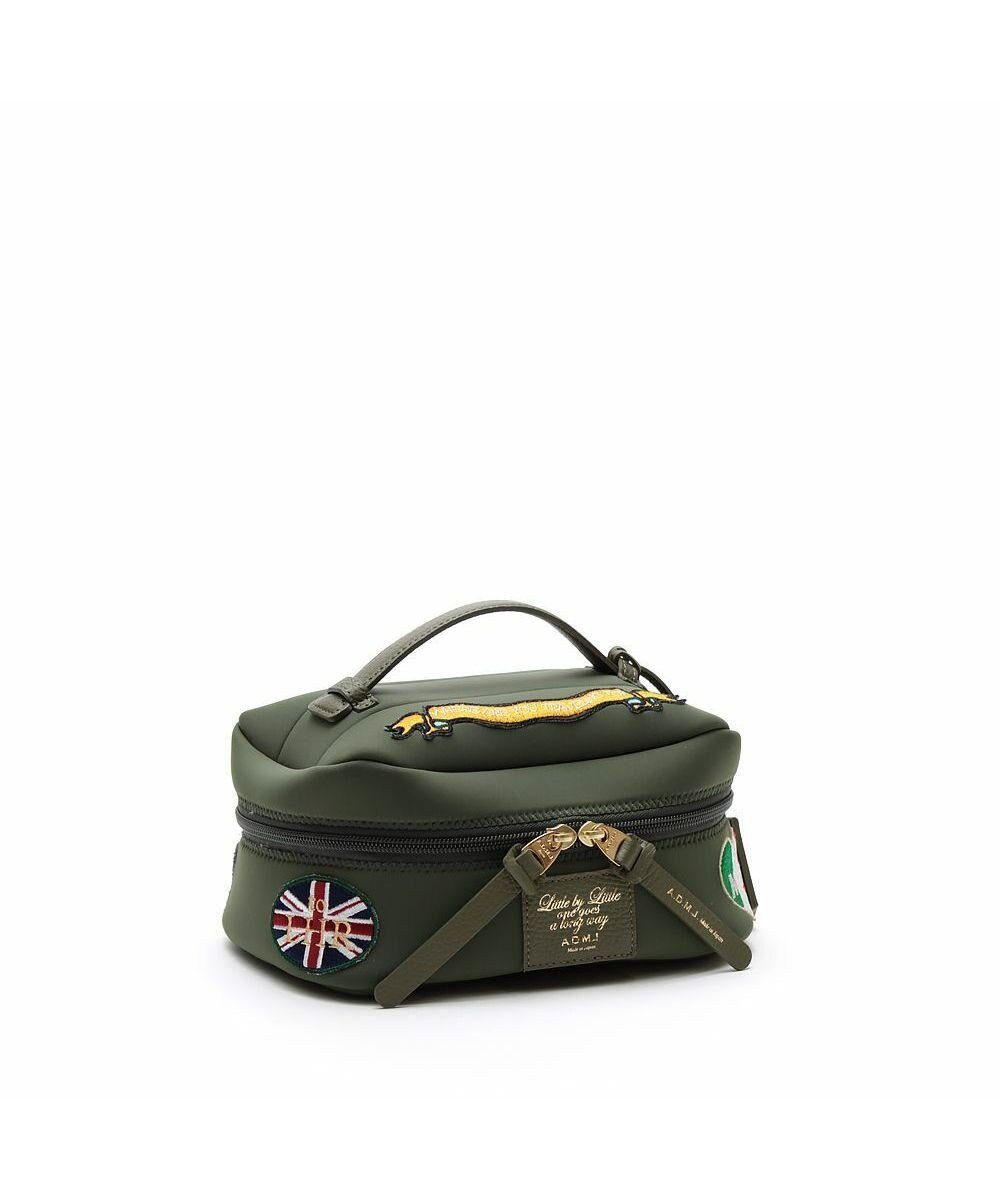 【アクセソワドゥマドモワゼルジャップ/A.D.M.J】の【魔法の様に軽い】マジックライト/フラッグワッペンバニティバッグM インテリア・キッズ・メンズ・レディースファッション・服の通販 founy(ファニー) ファッション Fashion レディースファッション Fashion for Women ミニ財布・二つ折り財布 Wallets & Card Cases ポーチ&ミニバッグ Pouches & Mini Bags イタリア Italy スーツ Suit, Formalwear 財布 Wallet, Purse ダブル Double, Double-Breasted フォーム Form フランス France, French ポーチ Pouch, Small Case カーキ|ID: prp329100004667920 ipo3291000000033756386