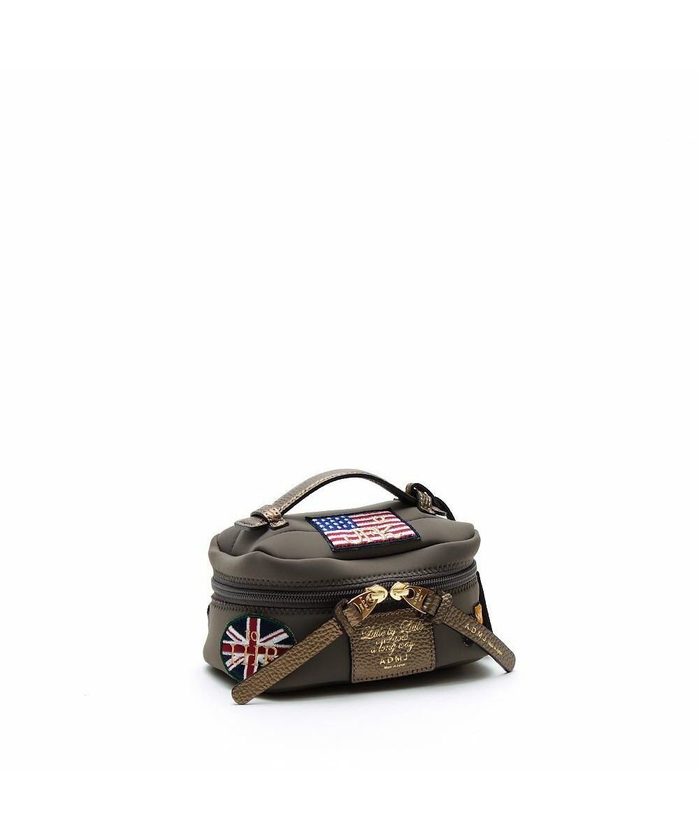 【アクセソワドゥマドモワゼルジャップ/A.D.M.J】の【魔法の様に軽い】マジックライト/フラッグワッペンバニティバッグS インテリア・キッズ・メンズ・レディースファッション・服の通販 founy(ファニー) ファッション Fashion レディースファッション Fashion for Women ミニ財布・二つ折り財布 Wallets & Card Cases ポーチ&ミニバッグ Pouches & Mini Bags イタリア Italy スーツ Suit, Formalwear 財布 Wallet, Purse ダブル Double, Double-Breasted フォーム Form フランス France, French ポーチ Pouch, Small Case ロド|ID: prp329100004667922 ipo3291000000033756391