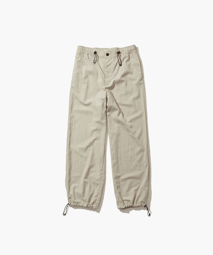 【エイトン/ATON】のHIGH TWIST NYLON ユーティリティパンツ - UNISEX インテリア・キッズ・メンズ・レディースファッション・服の通販 founy(ファニー) https://founy.com/ ファッション Fashion レディースファッション Fashion for Women パンツ Pants & Trousers ユニセックス Unisex, Genderless カーゴパンツ Cargo Pants, Utility Pants ショーツ Shorts, Short Pants ストレート Straight, Straight Cut スピンドル Spindle, Drawcord ツイル Twist, Twisted Detail ドレープ Drape, Draping Fabric フロント Front, Front Design ワイド Wide, Wide Fit 夏 Summer 春 Spring S/S・春夏 SS, Spring/Summer, Warm Season |ID: prp329100004667959 ipo3291000000033756516