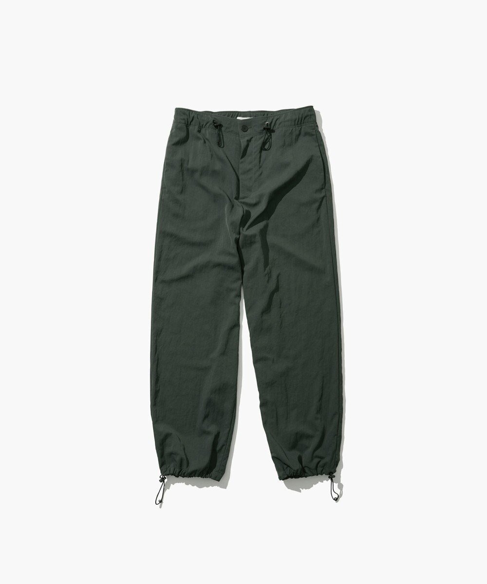 【エイトン/ATON】のHIGH TWIST NYLON ユーティリティパンツ - UNISEX インテリア・キッズ・メンズ・レディースファッション・服の通販 founy(ファニー) 　ファッション　Fashion　レディースファッション　Fashion for Women　パンツ　Pants & Trousers　ユニセックス　Unisex, Genderless　カーゴパンツ　Cargo Pants, Utility Pants　ショーツ　Shorts, Short Pants　ストレート　Straight, Straight Cut　スピンドル　Spindle, Drawcord　ツイル　Twist, Twisted Detail　ドレープ　Drape, Draping Fabric　フロント　Front, Front Design　ワイド　Wide, Wide Fit　夏　Summer　春　Spring　S/S・春夏　SS, Spring/Summer, Warm Season　GREEN|ID: prp329100004667959 ipo3291000000033756520