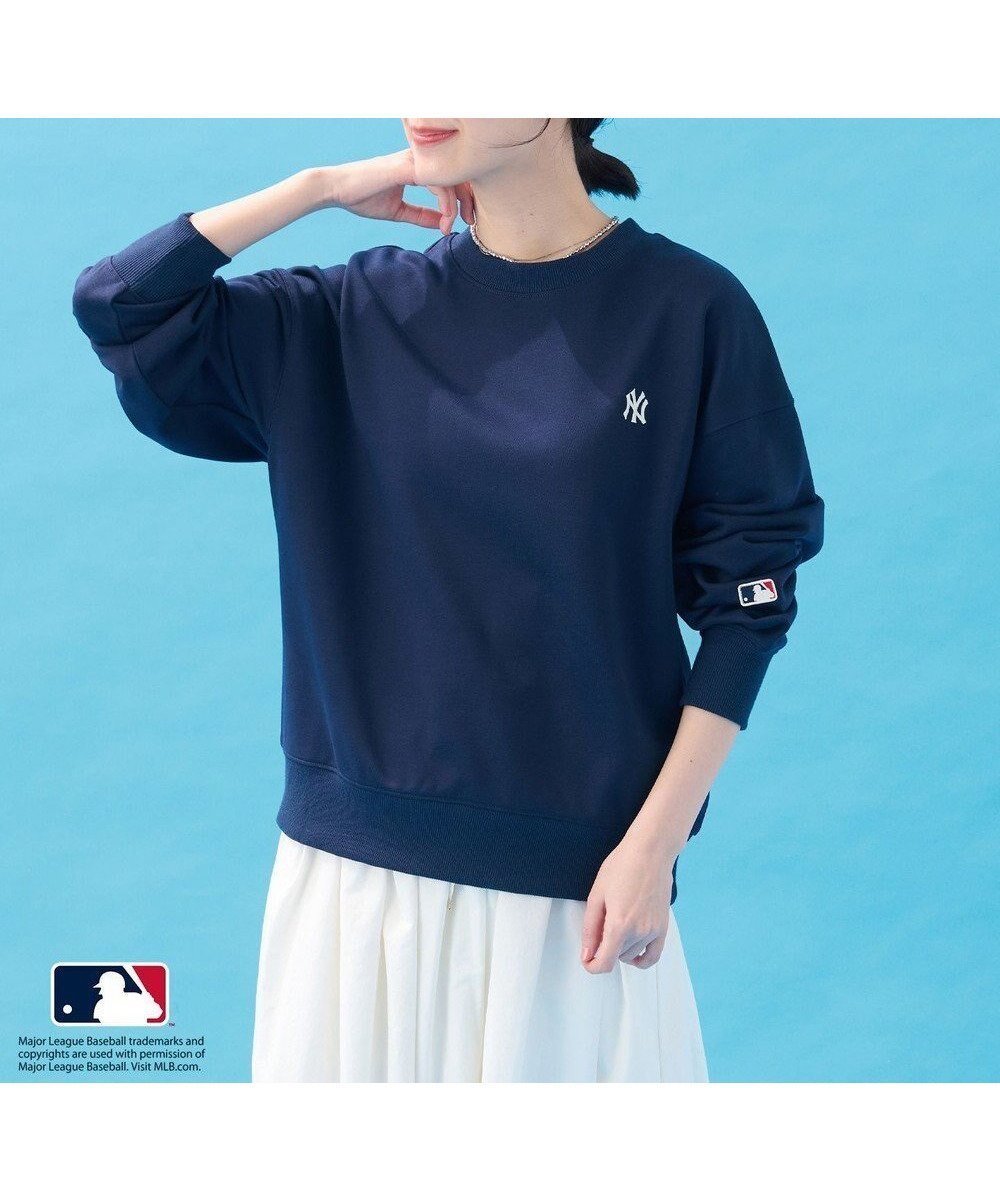 【その他のブランド/Other】の【洗濯機可/UVケア】MLB/メジャーリーグベースボール クルーネックスウェット インテリア・キッズ・メンズ・レディースファッション・服の通販 founy(ファニー) 　ファッション　Fashion　レディースファッション　Fashion for Women　トップス・カットソー　Cut & Sew Tops　シャツ・ブラウス・オフィスカジュアル　Elegant Blouses & Button-Ups　レディースパーカー・カジュアルフーディー　Casual Hoodies & Sweatshirts　ロングTシャツ・Tシャツ　Longline T-Shirts & Tees　スウェット・クルーネックトップス　Sweatshirts & Crewnecks / Relaxed Fit Sweat Tops　カットソー・ベーシックTシャツ　Cut-and-Sewn Tops / Stretch Tees & Basics　インナー　Innerwear　春　Spring　カットソー　Cut and Sewn Top　シンプル　Simple, Minimal　スウェット / スエット　Sweatshirt, Sweatwear　スポーツ　Sports, Activewear　タートルネック　Turtleneck, High Neck　バランス　Balance, Style Balance　S/S・春夏　SS, Spring/Summer, Warm Season　おすすめ　Recommended / Our Picks　夏　Summer　ビジネス 仕事 通勤　Business / Work / Commuting　ネイビー|ID: prp329100004668059 ipo3291000000033756870