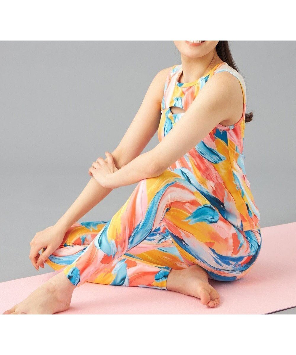 【チャコット/Chacott】のChacott BALANCE Playful プリントブラトップ インテリア・キッズ・メンズ・レディースファッション・服の通販 founy(ファニー) 　ファッション　Fashion　レディースファッション　Fashion for Women　トップス・カットソー　Cut & Sew Tops　カラフル　Colorful Design　吸水　Absorbent, Quick-Dry　抗菌　Antibacterial, Bacteria-Resistant　ストレッチ　Stretch, Stretchy Fabric　パウダー　Powder, Soft Tone　フィット　Fit, Slim Fit　プリント　Print, Printed Pattern　メッシュ　Mesh, Net Fabric　ヨガ　Yoga, Yoga Wear　キャロットプリント|ID: prp329100004668418 ipo3291000000033758278