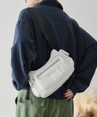 【アメリカンホリック/AMERICAN HOLIC】のマルチポケットショルダーバック 人気、トレンドファッション・服の通販 founy(ファニー) ファッション Fashion レディースファッション Fashion for Women バッグ Bags おすすめ Recommended / Our Picks ポケット Pocket, Pocket Detail thumbnail Off White|ID: prp329100004668496 ipo3291000000033758560