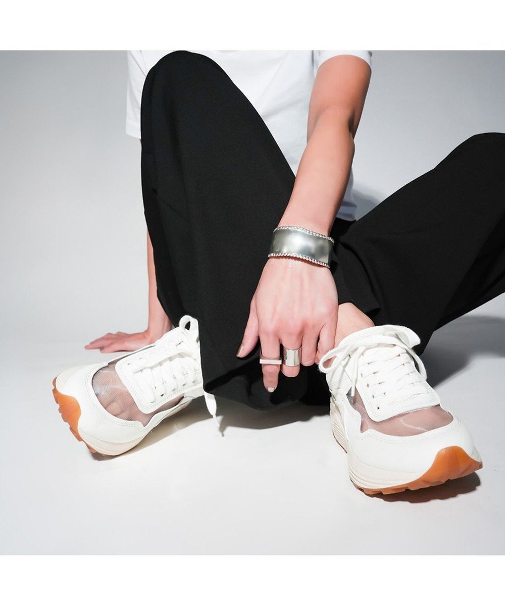 【モード エ ジャコモ/MODE ET JACOMO】のcarino シースルー厚底スニーカー インテリア・キッズ・メンズ・レディースファッション・服の通販 founy(ファニー) ファッション Fashion レディースファッション Fashion for Women クール Cool, Chic コンビ Combo, Combination Style シアー Sheer, See-Through シンプル Simple, Minimal スタイリッシュ Stylish, Fashionable スニーカー Sneakers, Trainers フェミニン Feminine, Girly エレガント 上品 Elegant 厚底 Platform Shoes 夏 Summer 軽量 Lightweight, Ultra Light ホワイトコンビ|ID: prp329100004668547 ipo3291000000033758750