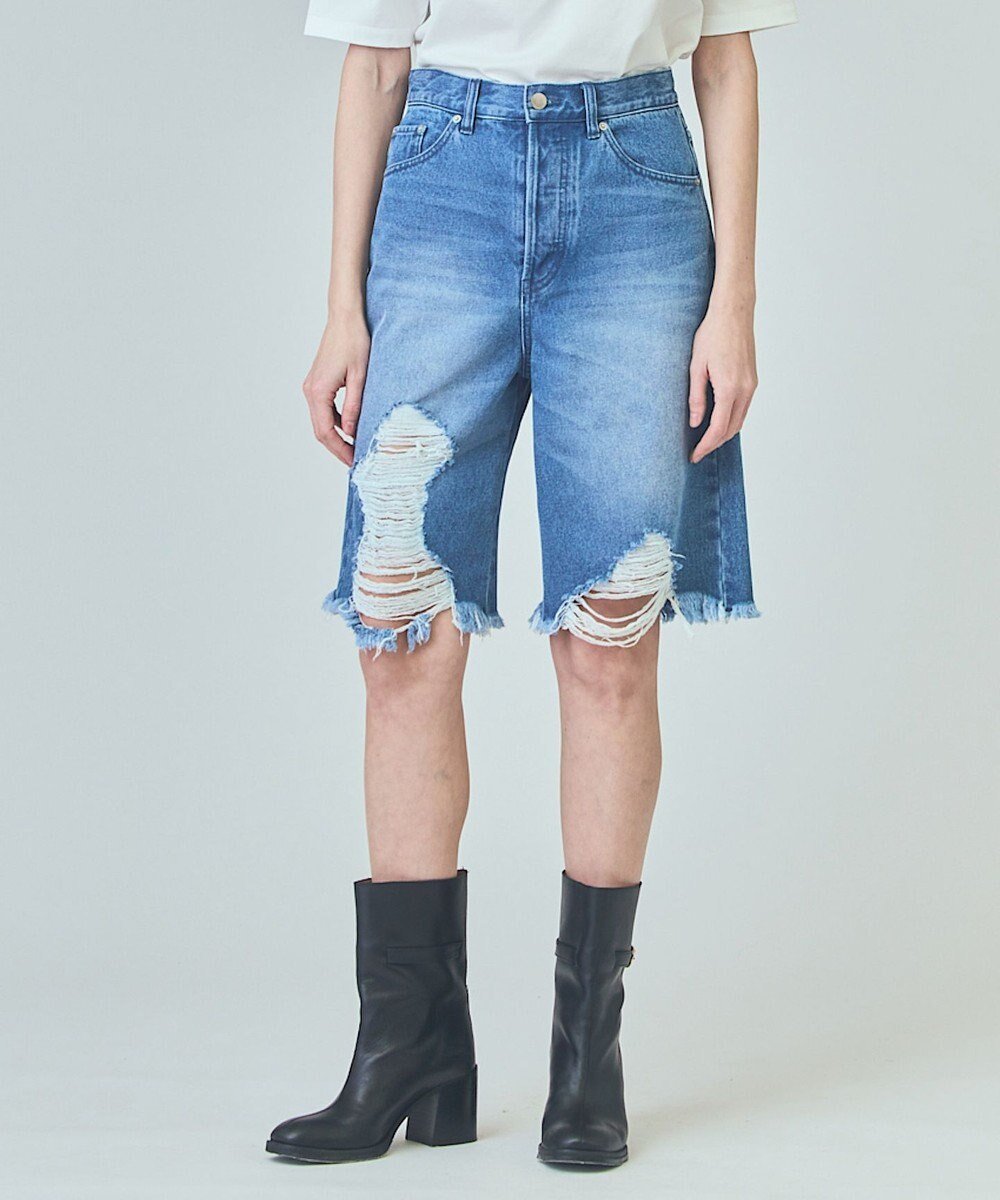 【グレース コンチネンタル/GRACE CONTINENTAL】のクラッシュハーフパンツ 人気、トレンドファッション・服の通販 founy(ファニー) 　ファッション　Fashion　レディースファッション　Fashion for Women　パンツ　Pants & Trousers　ショートパンツ・ハーフパンツ　High-Waisted & Relaxed Shorts　おすすめ　Recommended / Our Picks　ジャケット　Jacket, Outerwear　ストレート　Straight, Straight Cut　デニム　Denim, Jeans Material　ハーフ　Half, Half-Length　メンズ　Men's, Menswear　ラグジュアリー　Luxury, Elegant　夏　Summer　春　Spring　S/S・春夏　SS, Spring/Summer, Warm Season　 other-1|ID: prp329100004668637 ipo3291000000033759089