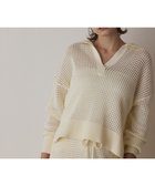 【グレース コンチネンタル/GRACE CONTINENTAL】のメッシュVネックニットトップ ホワイト|ID: prp329100004668639 ipo3291000000033759097