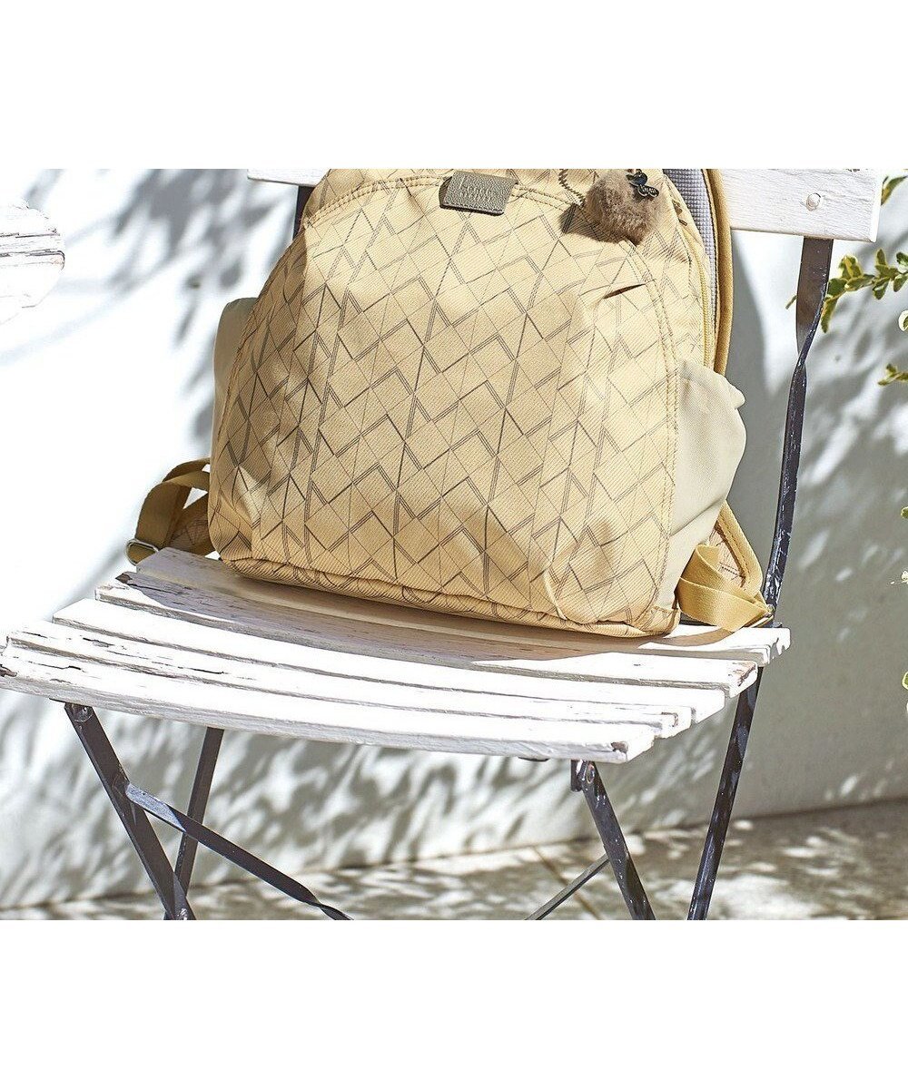 【エースバッグズアンドラゲッジ/ACE BAGS & LUGGAGE】のKanana project KM-2 リュックサック A4サイズ 13L 68714 カナナ カナナプロジェクト インテリア・キッズ・メンズ・レディースファッション・服の通販 founy(ファニー) ファッション Fashion レディースファッション Fashion for Women バッグ Bags 傘 Umbrella, Parasol 軽量 Lightweight, Ultra Light スマート Smart, Elegant タオル Towel, Bath Towel チャーム Charm, Pendant トラベル Travel, Travel Gear ハンカチ Handkerchief, Hanky フィット Fit, Slim Fit フォルム Silhouette, Form フロント Front, Front Design プリント Print, Printed Pattern ポケット Pocket, Pocket Detail メッシュ Mesh, Net Fabric リュック Backpack, Rucksack 再入荷 Restock / Back in Stock おすすめ Recommended / Our Picks 夏 Summer 旅行 Travel スーツケース キャリーケース Suitcase / Carry Case カスタード|ID: prp329100004668648 ipo3291000000033759134