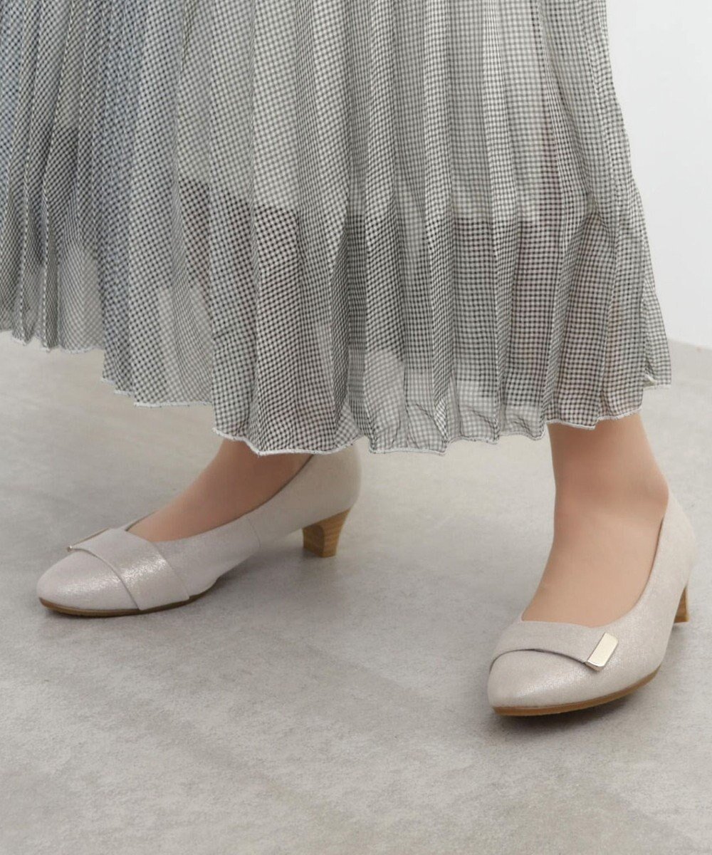 【リーガル フットコミュニティ/REGAL FOOT COMMUNITY】の【ビューフィット】A14Y ラウンドトウデザインパンプス パンプス インテリア・キッズ・メンズ・レディースファッション・服の通販 founy(ファニー)  ファッション Fashion レディースファッション Fashion for Women クッション Cushion, Throw Pillow クール Cool, Chic シューズ Shoes, Footwear プレート Plate, Dish ベーシック Basic, Essential メタル Metal, Metal Parts ライニング Inner Lining, Inner Fabric, Lined ワンポイント One Point, Statement Accent 日本製 Made In Japan ライトベージュパール|ID: prp329100004668656 ipo3291000000033759163