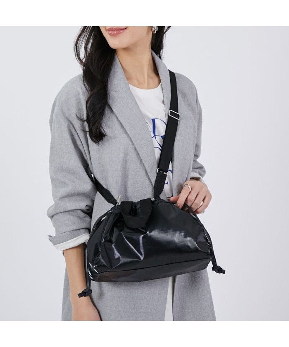 【レスポートサック/LeSportsac】のE/W CITY DRAWSTRING BAG /アップタウンブラックシャイン/ブラック インテリア・キッズ・メンズ・レディースファッション・服の通販 founy(ファニー) 　ファッション　Fashion　レディースファッション　Fashion for Women　コンパクト　Compact, Small Size　巾着　Drawstring Bag, Kinchaku　軽量　Lightweight, Ultra Light　財布　Wallet, Purse　トレンド　Trend, Trending Now　フォルム　Silhouette, Form　プリント　Print, Printed Pattern　ポケット　Pocket, Pocket Detail　ポシェット　Pochette, Mini Bag　無地　Plain, Solid Color　ワーク　Workwear, Utility Style　ギフト プレゼント　Gift / Present　ビジネス 仕事 通勤　Business / Work / Commuting　アップタウンブラックシャイン/ブラック|ID: prp329100004668759 ipo3291000000033759510