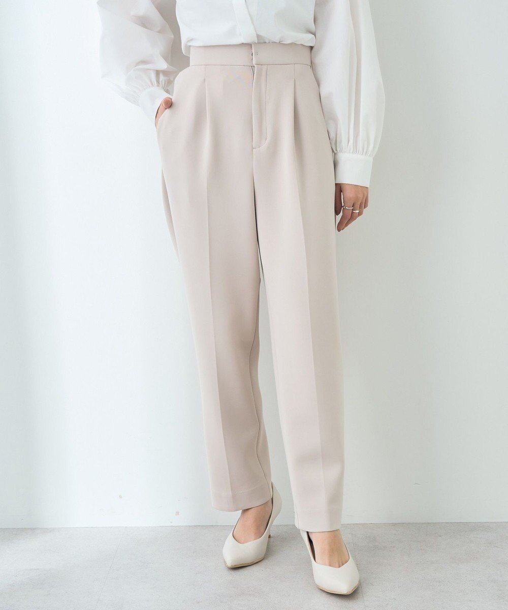 【イェッカ ヴェッカ/YECCA VECCA】のタックテーパードパンツ インテリア・キッズ・メンズ・レディースファッション・服の通販 founy(ファニー) 　ファッション　Fashion　レディースファッション　Fashion for Women　パンツ　Pants & Trousers　おすすめ　Recommended / Our Picks　ストレッチ　Stretch, Stretchy Fabric　センター　Center, Center Line　フォルム　Silhouette, Form　ポケット　Pocket, Pocket Detail　夏　Summer　春　Spring　S/S・春夏　SS, Spring/Summer, Warm Season　Beige|ID: prp329100004668856 ipo3291000000033759801