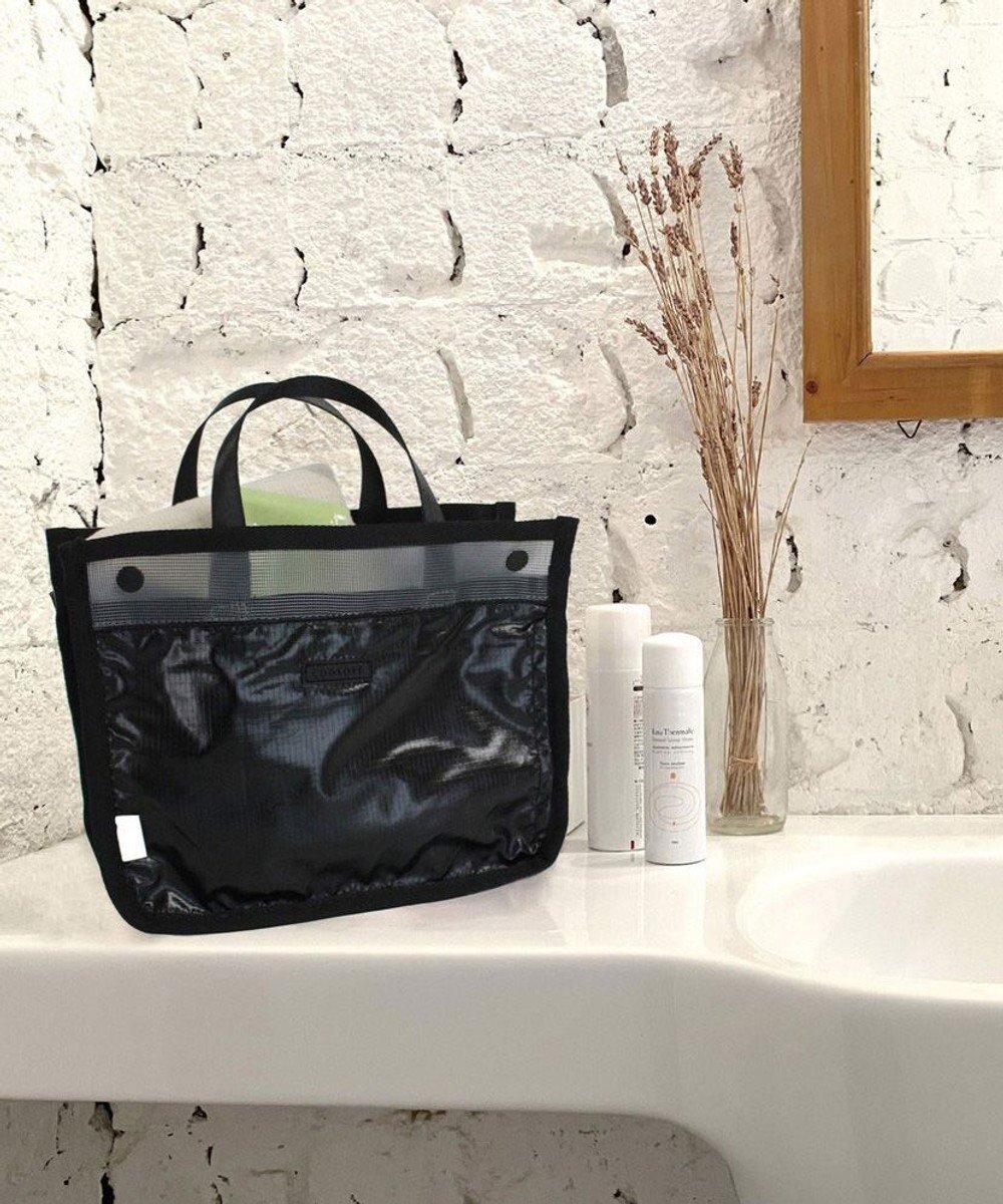 【ルートート/ROOTOTE】の1063【バッグインバッグにも】 LT.スパルー.ルミエ-A インテリア・キッズ・メンズ・レディースファッション・服の通販 founy(ファニー) 　ファッション　Fashion　レディースファッション　Fashion for Women　バッグ　Bags　カメラ　Camera Accessories　巾着　Drawstring Bag, Kinchaku　ドット　Polka Dot, Dot Pattern　フィット　Fit, Slim Fit　ポケット　Pocket, Pocket Detail　メッシュ　Mesh, Net Fabric　旅行　Travel　小旅行　Short Trip　05:ブラック|ID: prp329100004668892 ipo3291000000036242216