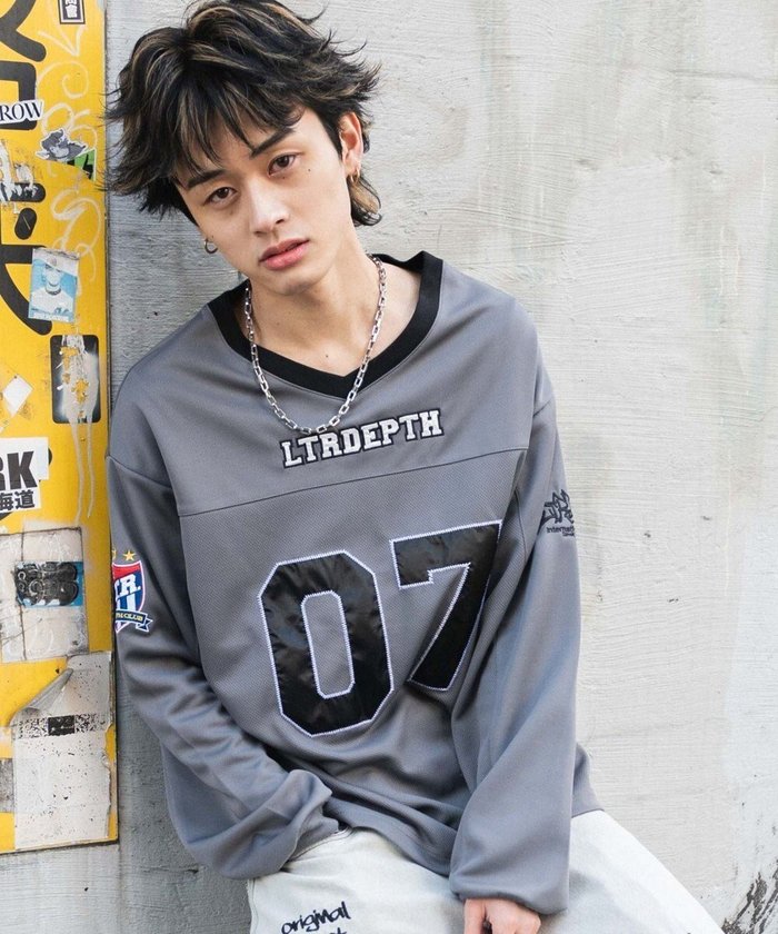 【ウィゴー/WEGO】の【ユニセックス着用ITEM】ナンバリングホッケーT(LS) インテリア・キッズ・メンズ・レディースファッション・服の通販 founy(ファニー) https://founy.com/ ファッション Fashion レディースファッション Fashion for Women トップス・カットソー Cut & Sew Tops シャツ・ブラウス・オフィスカジュアル Elegant Blouses & Button-Ups ロングTシャツ・Tシャツ Longline T-Shirts & Tees カットソー・ベーシックTシャツ Cut-and-Sewn Tops / Stretch Tees & Basics 春 Spring カットソー Cut and Sewn Top カーゴパンツ Cargo Pants, Utility Pants グラフィック Graphic, Graphic Design 切替 Switching, Contrast Panel スポーツ Sports, Activewear スポーティ Sporty, Casual Athletic スマホ Smartphone, Mobile Device スラックス Slacks, Dress Pants デニム Denim, Jeans Material トレンド Trend, Trending Now ビッグ Big, Oversized メッシュ Mesh, Net Fabric レース Lace, Lace Fabric S/S・春夏 SS, Spring/Summer, Warm Season おすすめ Recommended / Our Picks 夏 Summer |ID: prp329100004668902 ipo3291000000033759968