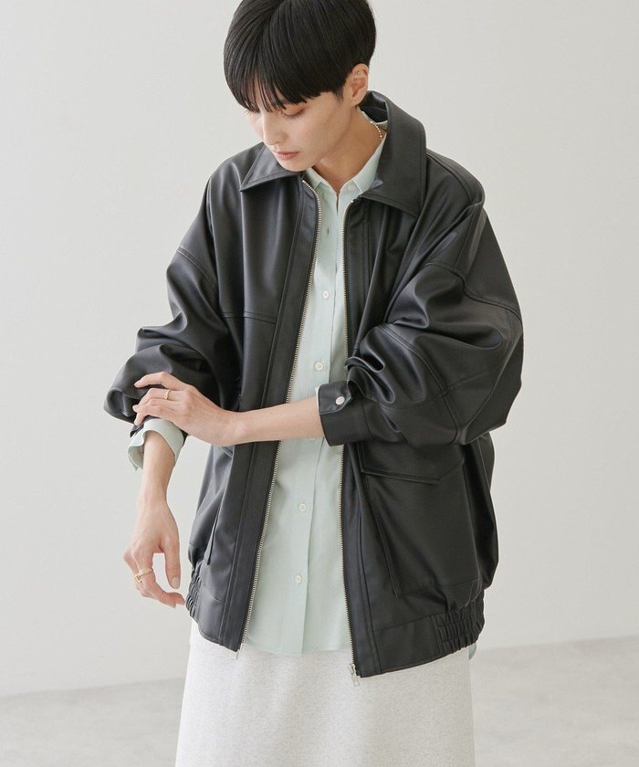 【アメリカンホリック/AMERICAN HOLIC】のフェイクレザーブルゾン インテリア・キッズ・メンズ・レディースファッション・服の通販 founy(ファニー) https://founy.com/ ファッション Fashion レディースファッション Fashion for Women アウター Coat / Outerwear Collection レディースジャケット・軽アウター Jackets ブルゾンジャケット・スポーティアウター Blouson Jackets おすすめ Recommended / Our Picks ギャザー Gathered, Ruffled ジャケット Jacket, Outerwear フェイクレザー Faux Leather, PU Leather フォルム Silhouette, Form ブルゾン Blouson, Bomber Jacket ポケット Pocket, Pocket Detail ルーズ Loose, Oversized 夏 Summer 春 Spring S/S・春夏 SS, Spring/Summer, Warm Season |ID: prp329100004668946 ipo3291000000033760121