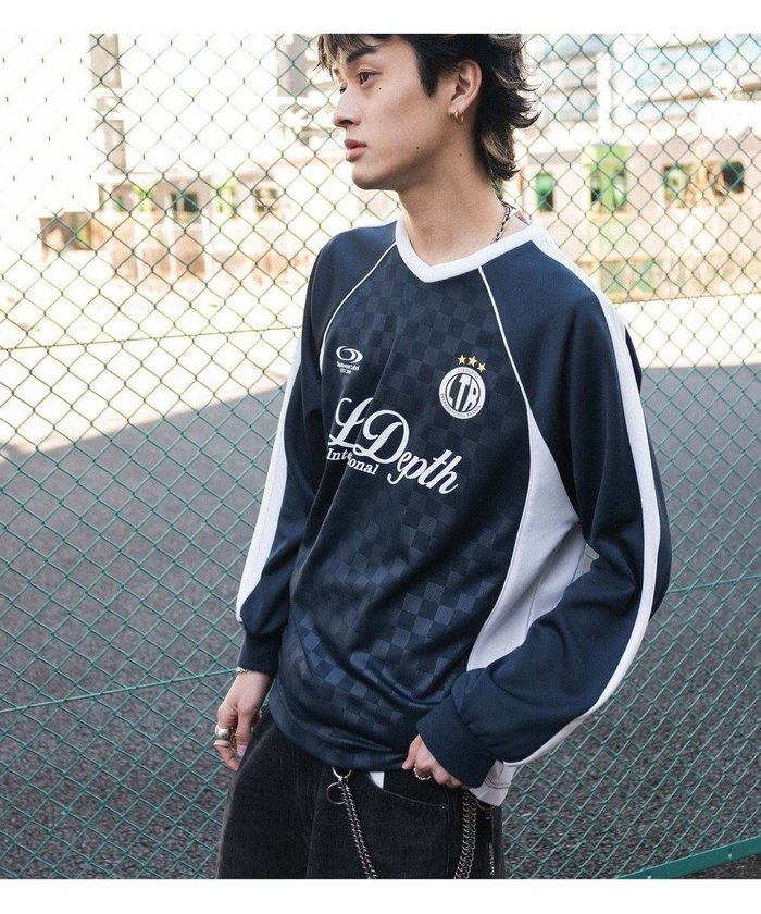 【ウィゴー/WEGO】の【ユニセックス着用ITEM/MLサイズ展開】ラインスリーブゲームT(LS) インテリア・キッズ・メンズ・レディースファッション・服の通販 founy(ファニー) https://founy.com/ ファッション Fashion レディースファッション Fashion for Women トップス・カットソー Cut & Sew Tops シャツ・ブラウス・オフィスカジュアル Elegant Blouses & Button-Ups ロングTシャツ・Tシャツ Longline T-Shirts & Tees カットソー・ベーシックTシャツ Cut-and-Sewn Tops / Stretch Tees & Basics 春 Spring カットソー Cut and Sewn Top カーゴパンツ Cargo Pants, Utility Pants グラフィック Graphic, Graphic Design スポーツ Sports, Activewear スポーティ Sporty, Casual Athletic スマホ Smartphone, Mobile Device スラックス Slacks, Dress Pants デニム Denim, Jeans Material トレンド Trend, Trending Now ビッグ Big, Oversized フロント Front, Front Design レース Lace, Lace Fabric S/S・春夏 SS, Spring/Summer, Warm Season おすすめ Recommended / Our Picks 夏 Summer |ID: prp329100004669155 ipo3291000000033760794