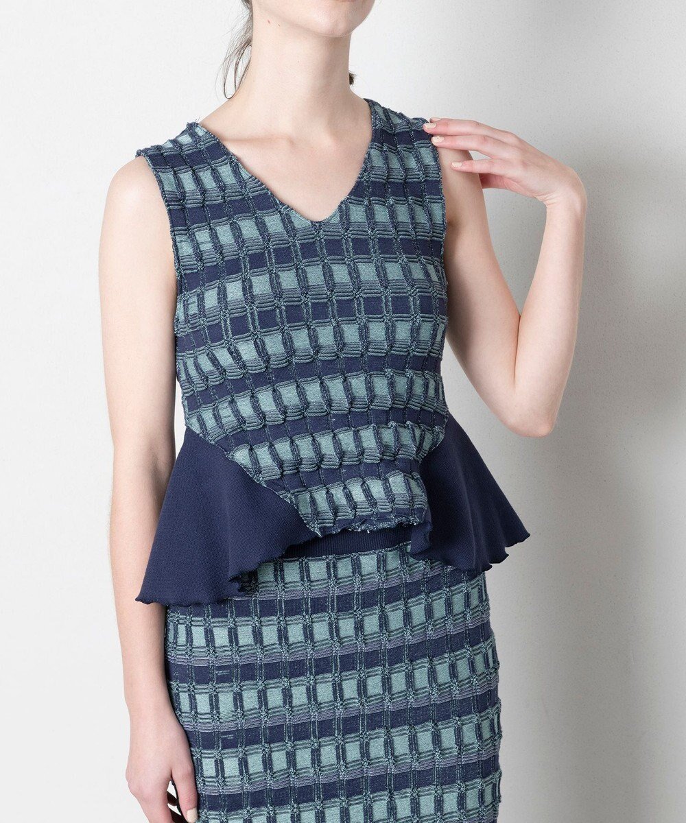 【トリコテ/Tricote】のリンクスニットトップス【セットアップコーデ】 人気、トレンドファッション・服の通販 founy(ファニー) 　ファッション　Fashion　レディースファッション　Fashion for Women　トップス・カットソー　Cut & Sew Tops　ニット　Knit Tops & Sweaters　セットアップ　Matching Sets　レディーストップス・ブラウス　Tops & Blouses / Assorted Women's Tops　おすすめ　Recommended / Our Picks　タンク　Tank Top, Sleeveless Top　タンブラー　Tumbler, Travel Mug　チェック　Check, Plaid, Tartan　フィット　Fit, Slim Fit　フレア　Flare, Flared　夏　Summer　S/S・春夏　SS, Spring/Summer, Warm Season　A/W・秋冬　Autumn/Winter　 other-1|ID: prp329100004669488 ipo3291000000033761899