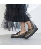 【モード エ ジャコモ/MODE ET JACOMO】のcarino 【レイン対応】厚底メタルモチーフローファー 人気、トレンドファッション・服の通販 founy(ファニー) ファッション Fashion レディースファッション Fashion for Women おすすめ Recommended / Our Picks クール Cool, Chic シューズ Shoes, Footwear シンプル Simple, Minimal スタイリッシュ Stylish, Fashionable トレンド Trend, Trending Now フェミニン Feminine, Girly メタル Metal, Metal Parts モチーフ Motif, Design Theme レイン Rain, Rainproof エレガント 上品 Elegant ビジネス 仕事 通勤 Business / Work / Commuting 厚底 Platform Shoes thumbnail ダークグレー|ID: prp329100004669541 ipo3291000000033762078