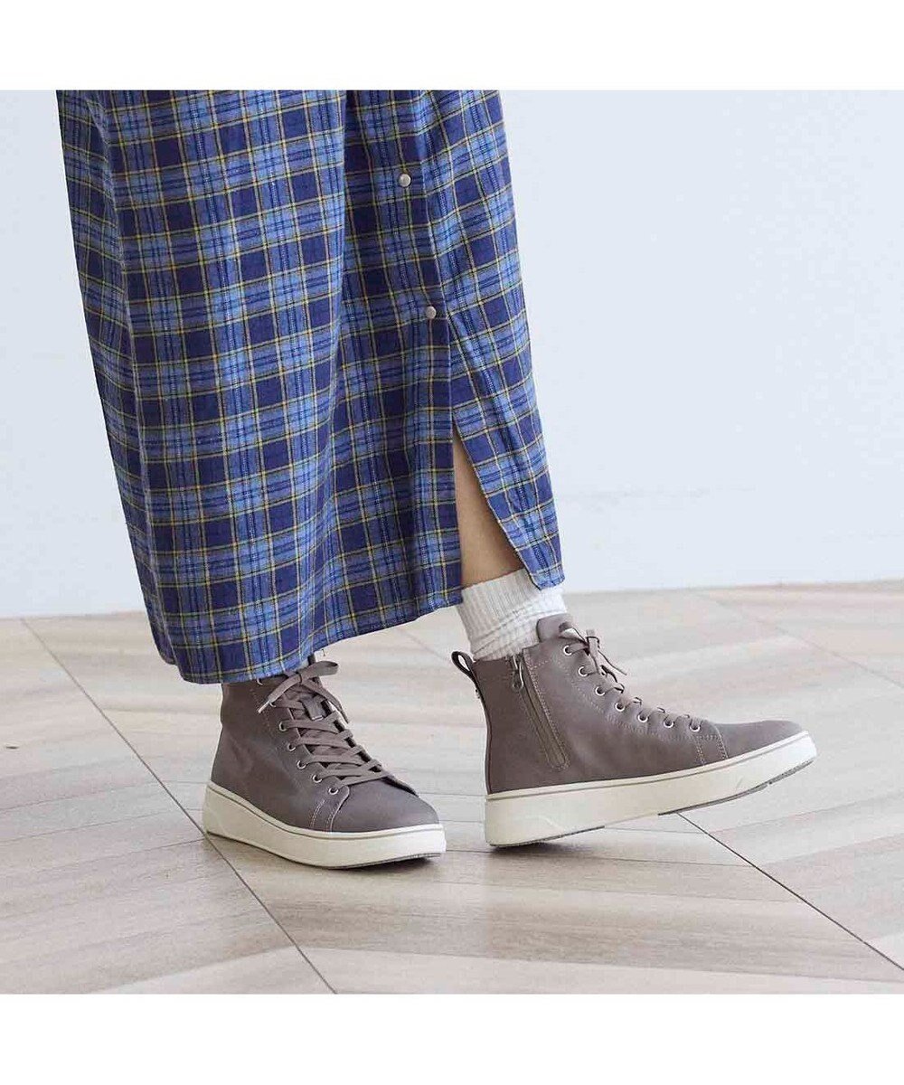 【イング/ing】のing 【レイン対応】ハイカット厚底スニーカー インテリア・キッズ・メンズ・レディースファッション・服の通販 founy(ファニー) ファッション Fashion レディースファッション Fashion for Women 厚底 Platform Shoes シューズ Shoes, Footwear スニーカー Sneakers, Trainers トレンド Trend, Trending Now バランス Balance, Style Balance ブロック Block, Solid Block Pattern ベーシック Basic, Essential レイン Rain, Rainproof おすすめ Recommended / Our Picks オーク|ID: prp329100004669875 ipo3291000000033764229