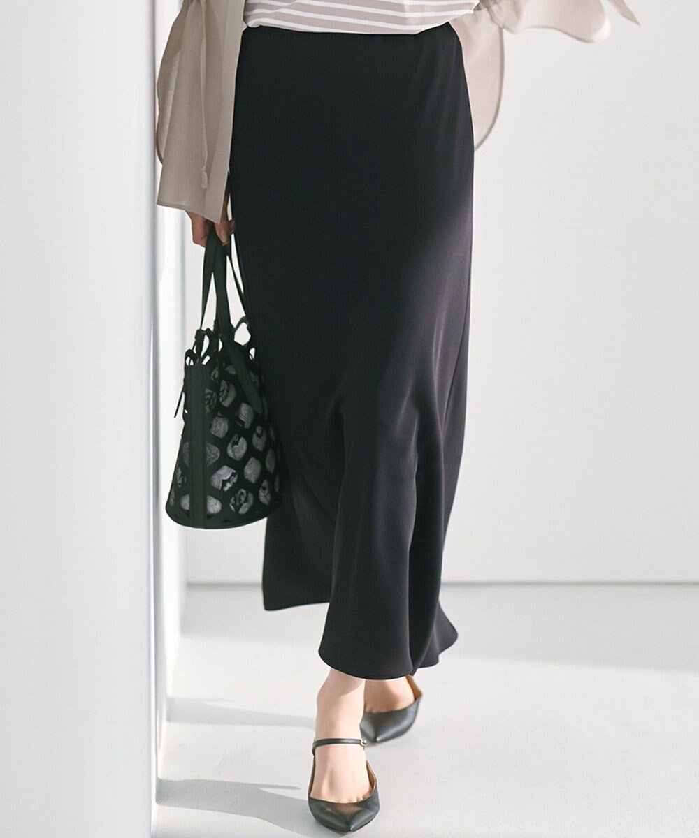 【23区/NIJYUSANKU】の【吸水速乾/防シワ】ジョーゼットサテン ナロー スカート インテリア・キッズ・メンズ・レディースファッション・服の通販 founy(ファニー) 　ファッション　Fashion　レディースファッション　Fashion for Women　スカート　Skirts　春　Spring　キャミソール　Camisole, Spaghetti Strap Top　吸水　Absorbent, Quick-Dry　サテン　Satin, Glossy Fabric　ジョーゼット　Georgette, Semi-Sheer Fabric　S/S・春夏　SS, Spring/Summer, Warm Season　夏　Summer　2025年　2025　2025春夏・S/S　Spring/Summer 2025 SS25　ブラック系|ID: prp329100004669932 ipo3291000000033764436