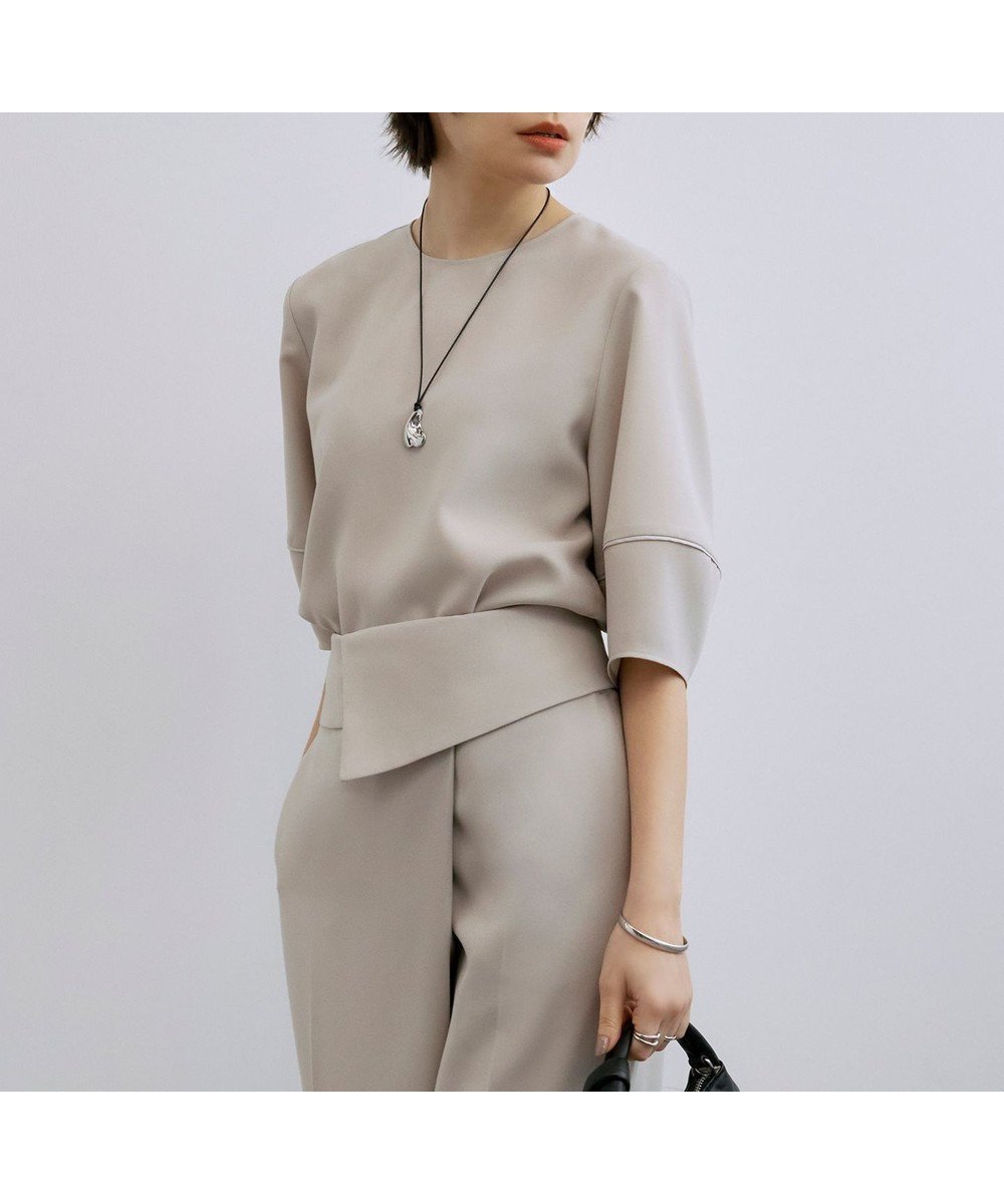 【アイシービー/iCB】の【UVケア・接触冷感・速乾・防シワ・洗える】 FluidBackSatin ランタンスリーブブラウス インテリア・キッズ・メンズ・レディースファッション・服の通販 founy(ファニー) ファッション Fashion レディースファッション Fashion for Women トップス・カットソー Cut & Sew Tops シャツ・ブラウス・オフィスカジュアル Elegant Blouses & Button-Ups 春 Spring 洗える Machine Washable クロップド Cropped, Short Length サテン Satin, Glossy Fabric シンプル Simple, Minimal セットアップ Set-Up, Coordinated Outfit なめらか Smooth, Silky Texture フォルム Silhouette, Form ボトム Bottoms, Lower Wear S/S・春夏 SS, Spring/Summer, Warm Season 夏 Summer セレモニー Ceremony 2025年 2025 2025春夏・S/S Spring/Summer 2025 SS25 トープ系|ID: prp329100004670116 ipo3291000000033765110