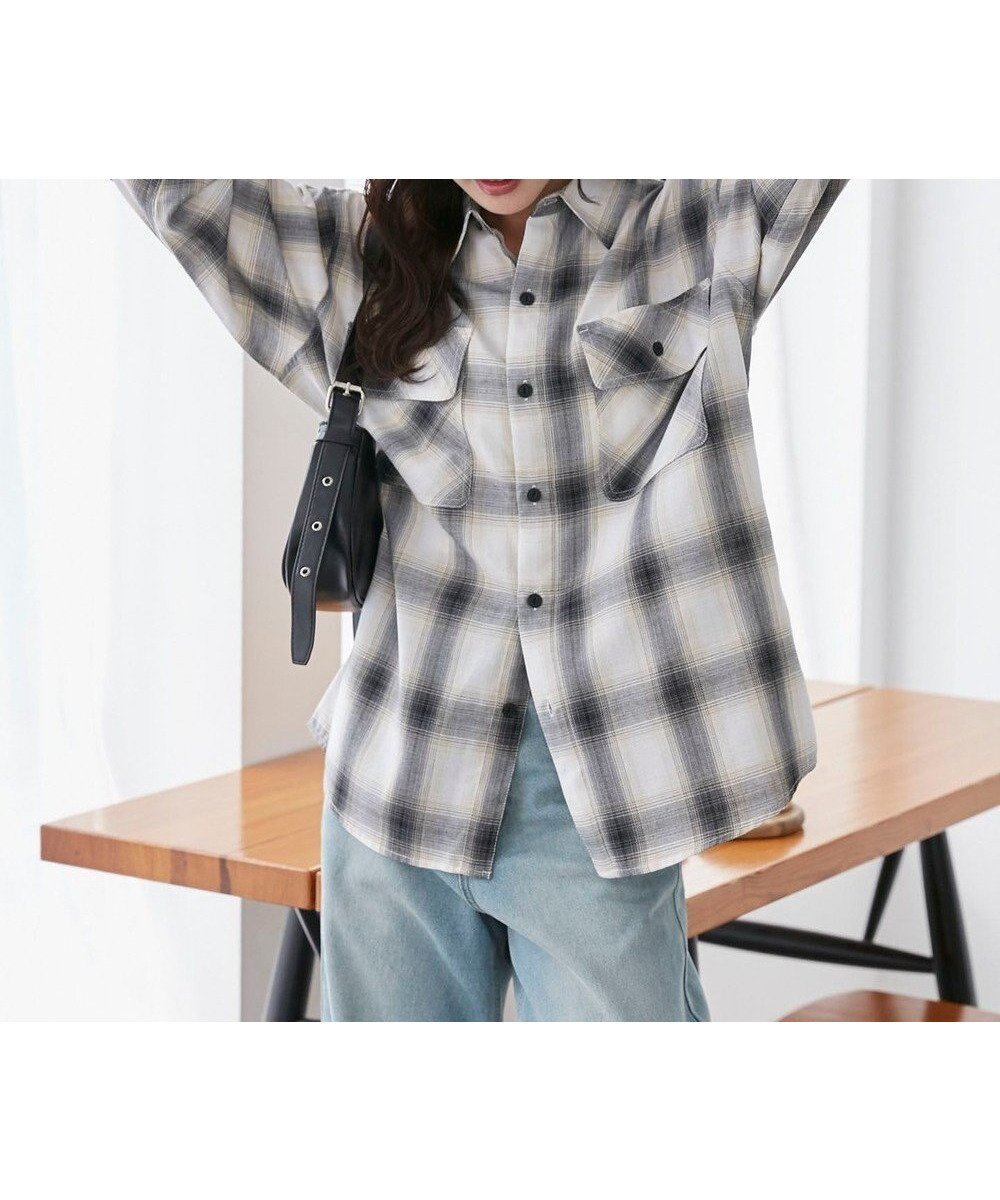 【ウィゴー/WEGO】の【ユニセックス着用ITEM/SMLサイズ展開】オンブレチェックシャツ(LS) インテリア・キッズ・メンズ・レディースファッション・服の通販 founy(ファニー) 　ファッション　Fashion　レディースファッション　Fashion for Women　トップス・カットソー　Cut & Sew Tops　シャツ・ブラウス・オフィスカジュアル　Elegant Blouses & Button-Ups　インナー　Innerwear　春　Spring　秋　Autumn　カーゴパンツ　Cargo Pants, Utility Pants　カーディガン　Cardigan, Knitwear　ガーリー　Girly, Feminine Style　グラデーション　Gradient, Ombre　コンパクト　Compact, Small Size　今季　This Season, Current Season　スマホ　Smartphone, Mobile Device　チェック　Check, Plaid, Tartan　デニム　Denim, Jeans Material　トレンド　Trend, Trending Now　定番　Standard, Basic Item　ポケット　Pocket, Pocket Detail　羽織　Haori, Light Jacket　ミニスカート　Mini Skirt, Short Skirt　リラックス　Relax, Relaxed Fit　ルーズ　Loose, Oversized　冬　Winter / This Winter　S/S・春夏　SS, Spring/Summer, Warm Season　プチプライス・低価格　Affordable / Budget Price　おすすめ　Recommended / Our Picks　夏　Summer　柄2|ID: prp329100004670153 ipo3291000000034735733