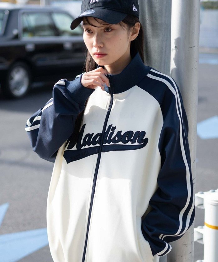 【ウィゴー/WEGO】の【ユニセックス着用ITEM】ラグランライントラックジャケット インテリア・キッズ・メンズ・レディースファッション・服の通販 founy(ファニー) https://founy.com/ ファッション Fashion レディースファッション Fashion for Women アウター Coat / Outerwear Collection レディースジャケット・軽アウター Jackets 春 Spring 秋 Autumn カーゴパンツ Cargo Pants, Utility Pants ジップ Zip, Zipper ジャケット Jacket, Outerwear スマホ Smartphone, Mobile Device デニム Denim, Jeans Material フロント Front, Front Design ブルゾン Blouson, Bomber Jacket メンズ Men's, Menswear S/S・春夏 SS, Spring/Summer, Warm Season おすすめ Recommended / Our Picks 夏 Summer |ID: prp329100004670297 ipo3291000000033765764