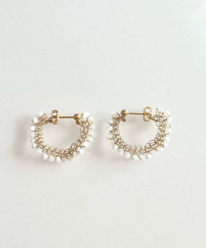 【カスミノ/CASUMINO】のsweet pie mini 白蝶貝ピアス インテリア・キッズ・メンズ・レディースファッション・服の通販 founy(ファニー) https://founy.com/ ファッション Fashion レディースファッション Fashion for Women アクセサリー Fashion Accessories イヤリング Earrings かぎ針 Crochet 手編み Hand-Knitted, Handmade Knit ワイヤー Wire, Wired Bra |ID: prp329100004670307 ipo3291000000033765803