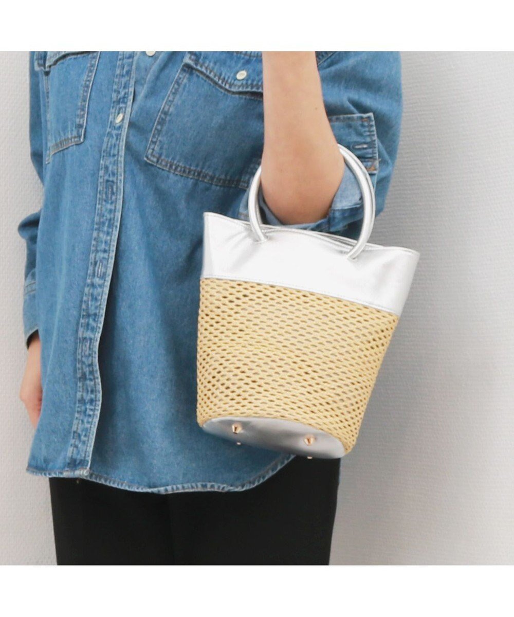 【アンビリオン/UNBILLION】のペルケ perche / エステルメッシュ・牛革丸手2wayバケツバッグ インテリア・キッズ・メンズ・レディースファッション・服の通販 founy(ファニー) ファッション Fashion レディースファッション Fashion for Women バッグ Bags 5月号 May Issue おすすめ Recommended / Our Picks ショルダー Shoulder, Shoulder Strap バケツ Bucket, Bucket Style メッシュ Mesh, Net Fabric 夏 Summer 雑誌 Magazine, Fashion Magazine シルバー|ID: prp329100004670336 ipo3291000000033765913