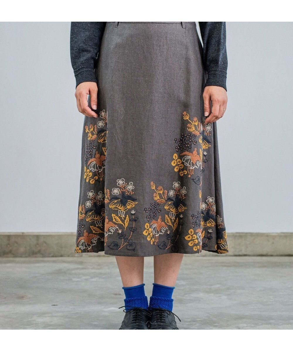 【ムーク/muuc】の〈通年着られる心地よいリネンウール〉フクシアの花刺繍 後ろゴム有り・裏地有り フレアースカート 人気、トレンドファッション・服の通販 founy(ファニー) ファッション Fashion レディースファッション Fashion for Women スカート Skirts キャンバス Canvas, Canvas Fabric シンプル Simple, Minimal セットアップ Set-Up, Coordinated Outfit 定番 Standard, Basic Item 手編み Hand-Knitted, Handmade Knit パターン Pattern, Design Print フレアースカート Flared Skirt, A-Line Skirt リネン Linen, Linen Fabric A/W・秋冬 Autumn/Winter S/S・春夏 SS, Spring/Summer, Warm Season 再入荷 Restock / Back in Stock 夏 Summer エレガント 上品 Elegant other-1|ID: prp329100004670760 ipo3291000000034263042