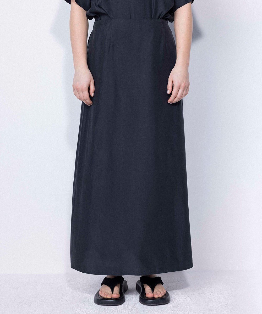 【ネイヴ/NAVE】の【ReNAVE・セットアップ可/洗える/UVケア/接触冷感】フィブリルシャンブレー Aラインスカート インテリア・キッズ・メンズ・レディースファッション・服の通販 founy(ファニー) 　雑誌掲載アイテム　Magazine Picks & Fashion Features　ファッション雑誌　Fashion Magazines　リー　LEE　ファッション　Fashion　レディースファッション　Fashion for Women　セットアップ　Matching Sets　スカート・ミニ/ミディ/マキシ　Skirts / Mini, Midi & Maxi Skirts　スカート　Skirts　Aライン・フレアスカート　A-Line & Flared Skirts　春　Spring　洗える　Machine Washable　キュプラ　Cupro, Eco Fabric　セットアップ　Set-Up, Coordinated Outfit　雑誌　Magazine, Fashion Magazine　ポケット　Pocket, Pocket Detail　6月号　June Issue, Jun. Edition　ワイド　Wide, Wide Fit　S/S・春夏　SS, Spring/Summer, Warm Season　夏　Summer　エレガント 上品　Elegant　ブラック系|ID: prp329100004670843 ipo3291000000034276455