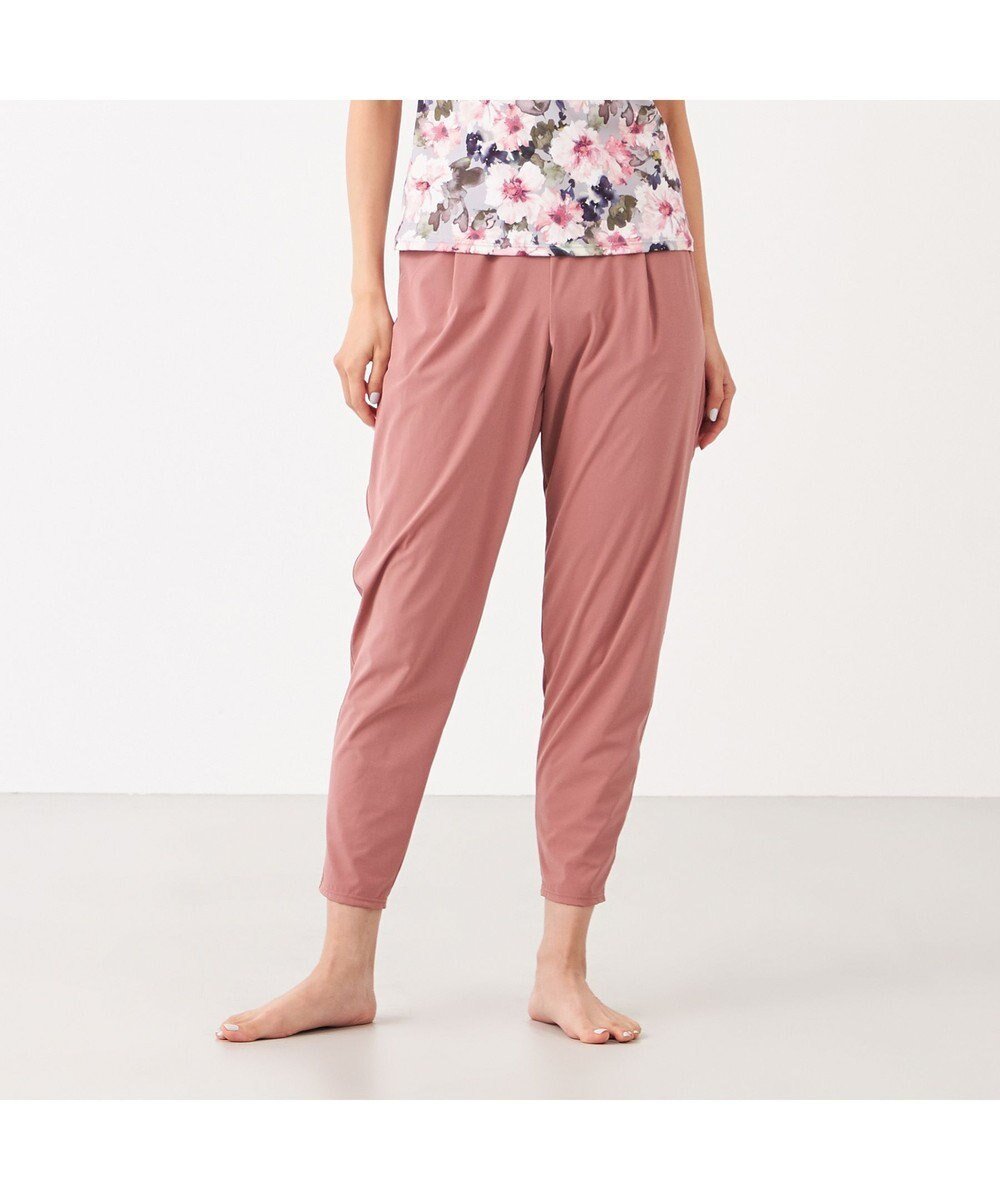【チャコット/Chacott】のChacott BALANCE エアリーパンツ【C BASIC】 インテリア・キッズ・メンズ・レディースファッション・服の通販 founy(ファニー) 　ファッション　Fashion　レディースファッション　Fashion for Women　パンツ　Pants & Trousers　吸水　Absorbent, Quick-Dry　抗菌　Antibacterial, Bacteria-Resistant　軽量　Lightweight, Ultra Light　ストレッチ　Stretch, Stretchy Fabric　スピンドル　Spindle, Drawcord　タフタ　Taffeta, Structured Fabric　フィット　Fit, Slim Fit　ブラウジング　Blouson Silhouette, Cinched Waist　ポケット　Pocket, Pocket Detail　グレイッシュローズ|ID: prp329100004670956 ipo3291000000033767892