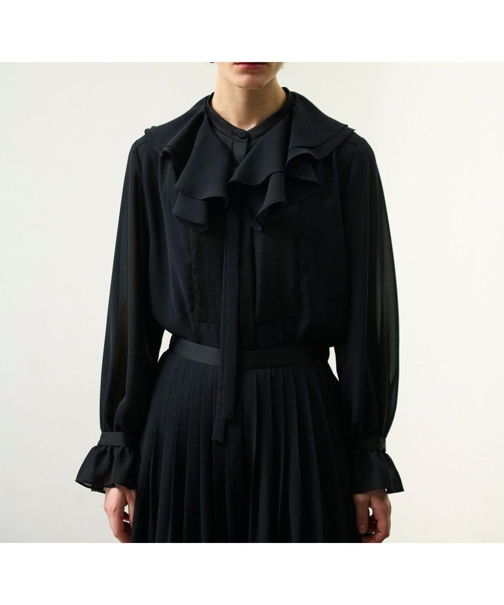 【グレース コンチネンタル/GRACE CONTINENTAL】のシアーラッフルカラーブラウス 人気、トレンドファッション・服の通販 founy(ファニー) 　ファッション　Fashion　レディースファッション　Fashion for Women　トップス・カットソー　Cut & Sew Tops　シャツ・ブラウス・オフィスカジュアル　Elegant Blouses & Button-Ups　キャミソール　Camisole, Spaghetti Strap Top　サテン　Satin, Glossy Fabric　シアー　Sheer, See-Through　シフォン　Chiffon, Lightweight Fabric　シンプル　Simple, Minimal　スタンド　Stand Collar, Upright Stand　ドレス　Dress, One-Piece　フェミニン　Feminine, Girly　フロント　Front, Front Design　ラッフル　Ruffle, Frill　夏　Summer　春　Spring　S/S・春夏　SS, Spring/Summer, Warm Season　 other-1|ID: prp329100004670989 ipo3291000000033768019