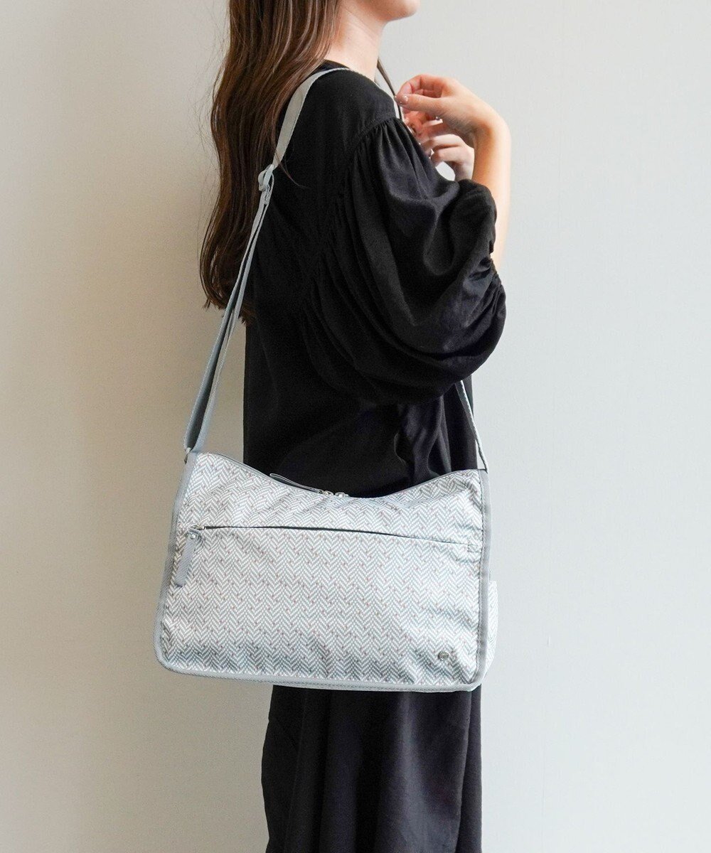 【エースバッグズアンドラゲッジ/ACE BAGS & LUGGAGE】のhiromichi nakano フェズリ ショルダーバッグ 17522 ヒロミチナカノ インテリア・キッズ・メンズ・レディースファッション・服の通販 founy(ファニー) ファッション Fashion レディースファッション Fashion for Women 軽量 Lightweight, Ultra Light シンプル Simple, Minimal ストライプ Stripe, Striped Pattern スリム Slim, Slim Fit ドット Polka Dot, Dot Pattern 定番 Standard, Basic Item フラワー Flower, Floral プリント Print, Printed Pattern ポケット Pocket, Pocket Detail 旅行 Travel ブルーグレー(ヘリンボーン)|ID: prp329100004671112 ipo3291000000034280120