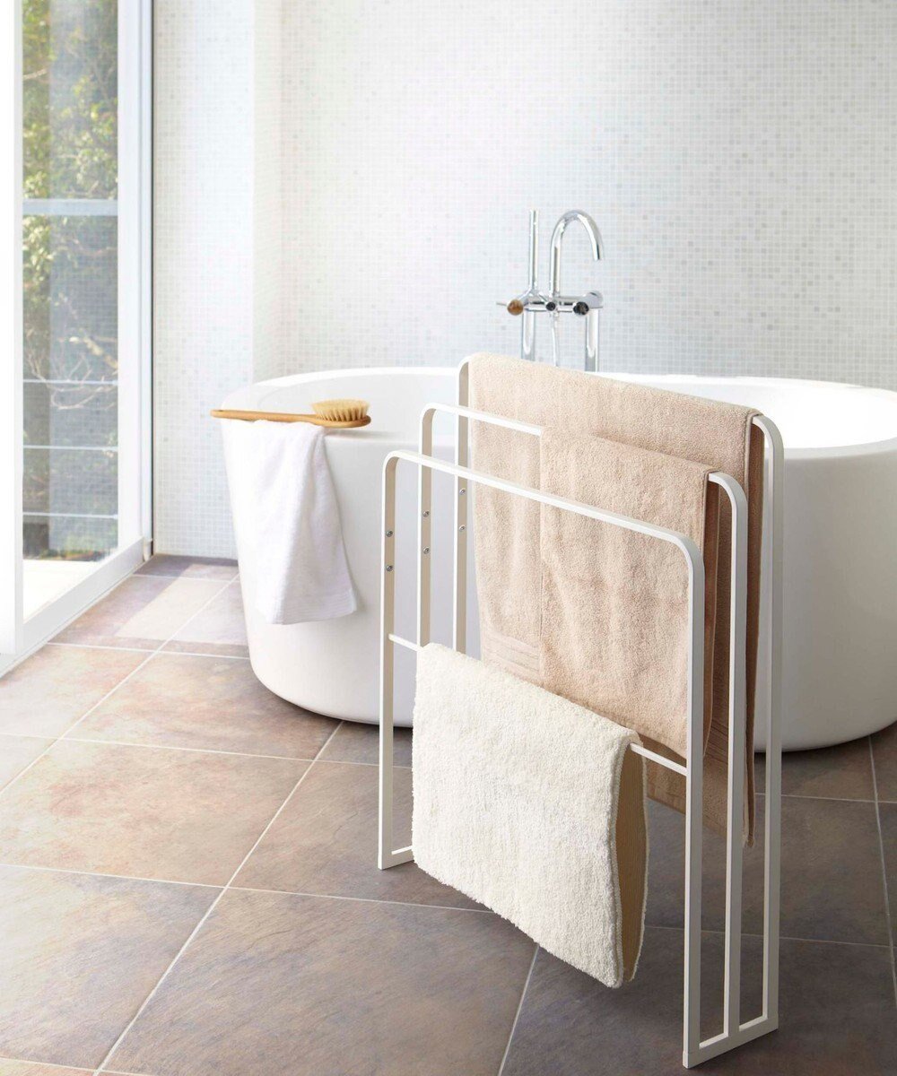 【タワー/tower】の横から掛けられるバスタオルハンガー 3連 タワー ホワイト 人気、トレンドファッション・服の通販 founy(ファニー) 　ファッション　Fashion　レディースファッション　Fashion for Women　スタイリッシュ　Stylish, Fashionable　タオル　Towel, Bath Towel　 other-1|ID: prp329100004671145 ipo3291000000034280335