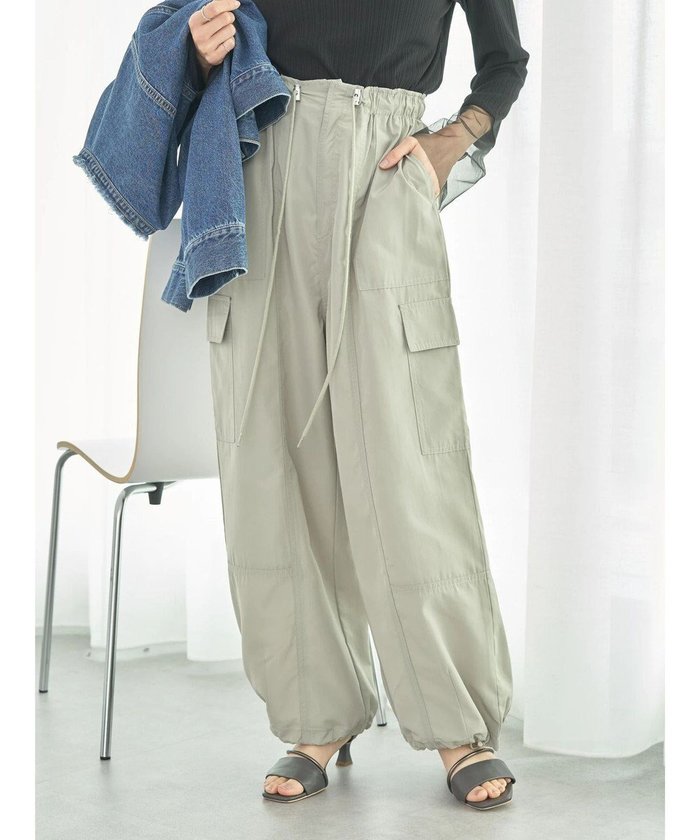 【アースミュージックアンドエコロジー/earth music&ecology】のカーゴパンツ インテリア・キッズ・メンズ・レディースファッション・服の通販 founy(ファニー) https://founy.com/ ファッション Fashion レディースファッション Fashion for Women パンツ Pants & Trousers カーゴパンツ Cargo Pants, Utility Pants ドローストリング Drawstring, Pull Cord フィット Fit, Slim Fit ポケット Pocket, Pocket Detail 夏 Summer 春 Spring S/S・春夏 SS, Spring/Summer, Warm Season |ID: prp329100004671220 ipo3291000000033768993