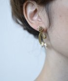 【モンシロ/monshiro】の【ガラスパール】スズランプチ イヤリング ホワイト×ゴールド|ID: prp329100004671595 ipo3291000000034284191